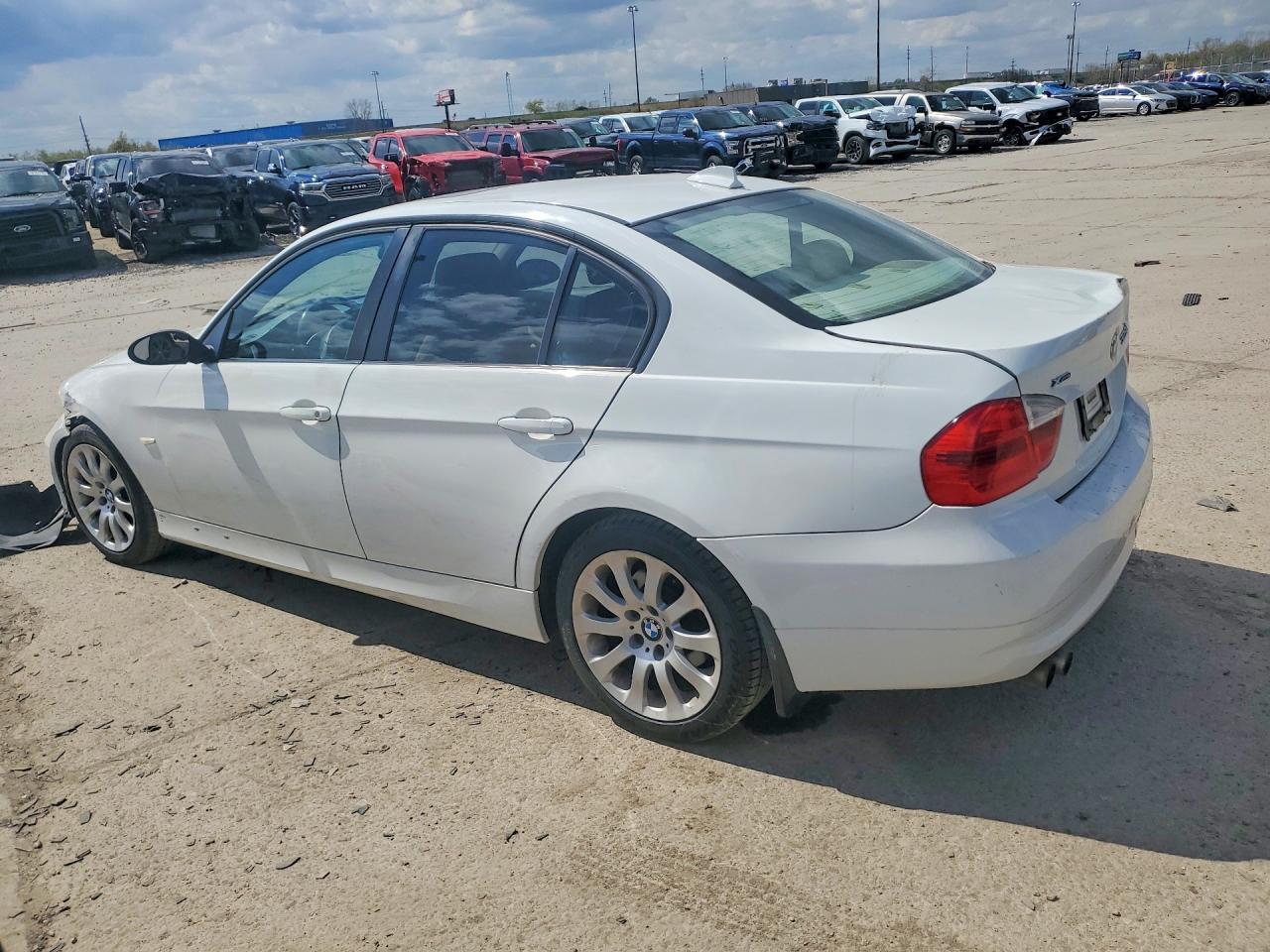 2006 Bmw 325 Xi White vin: WBAVD13516KV12268