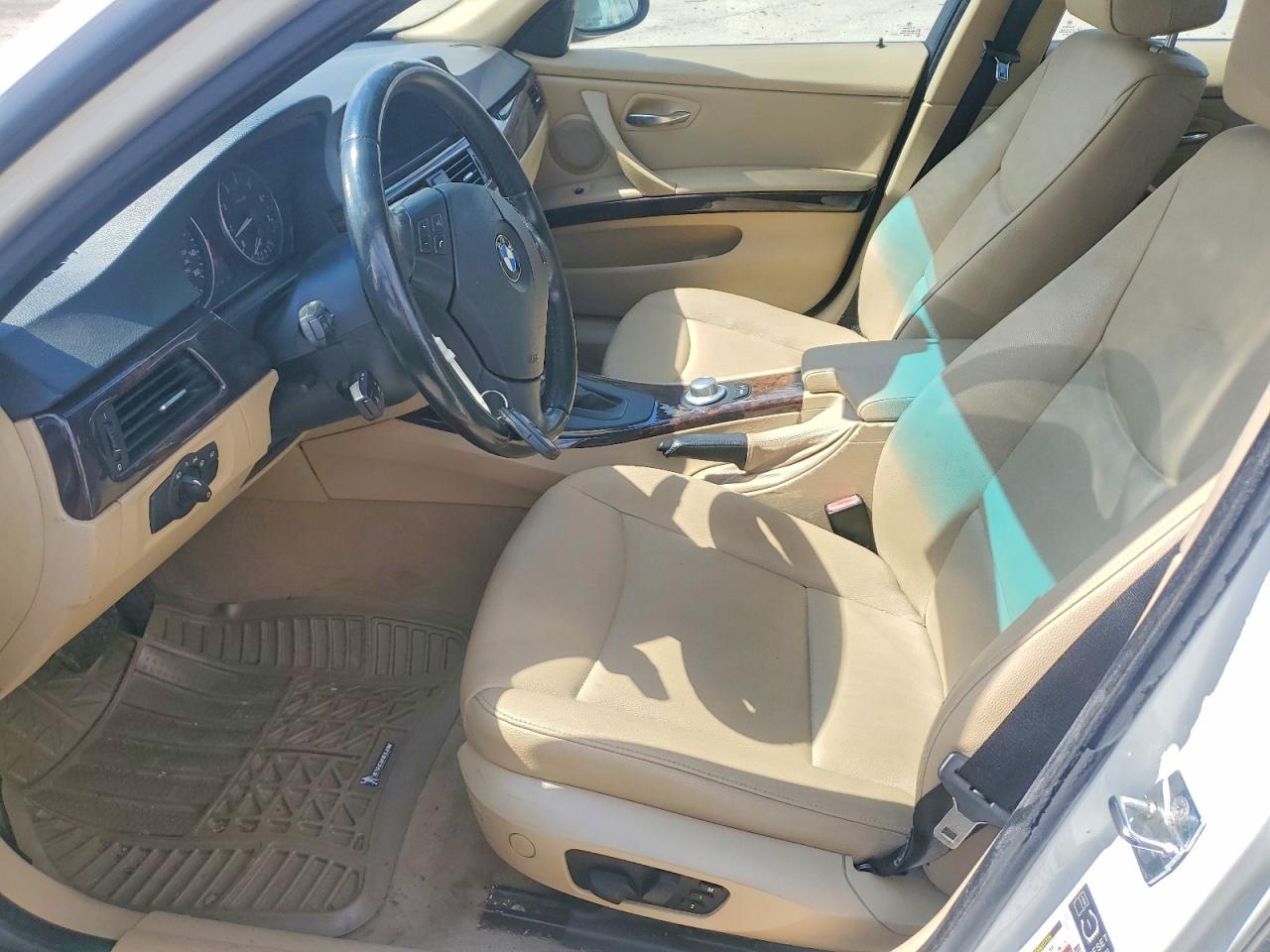 2006 Bmw 325 Xi White vin: WBAVD13516KV12268
