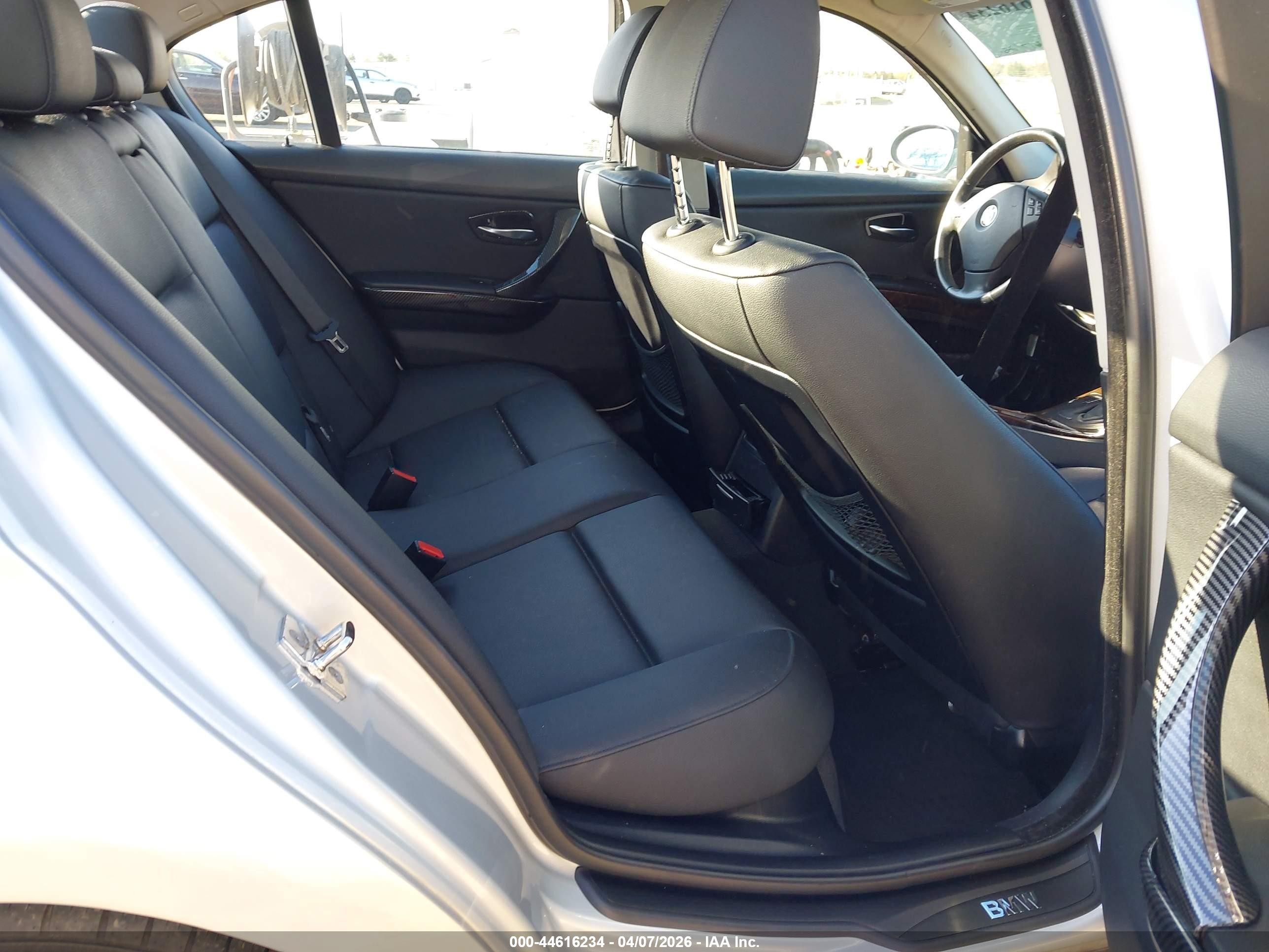 2006 Bmw 325xi   Silver vin: WBAVD13546KV07761