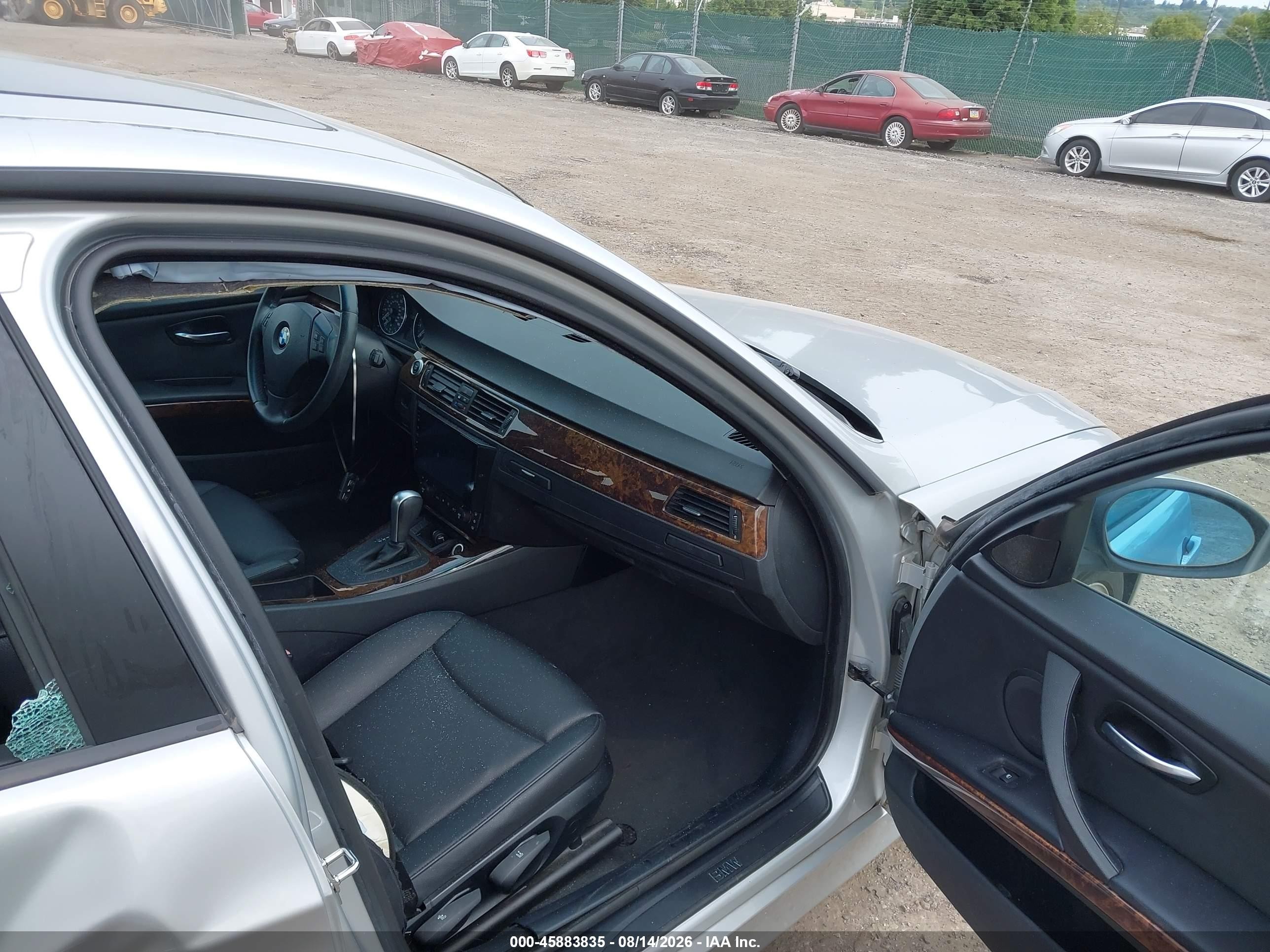 2006 Bmw 325xi   Silver vin: WBAVD13566KV02724