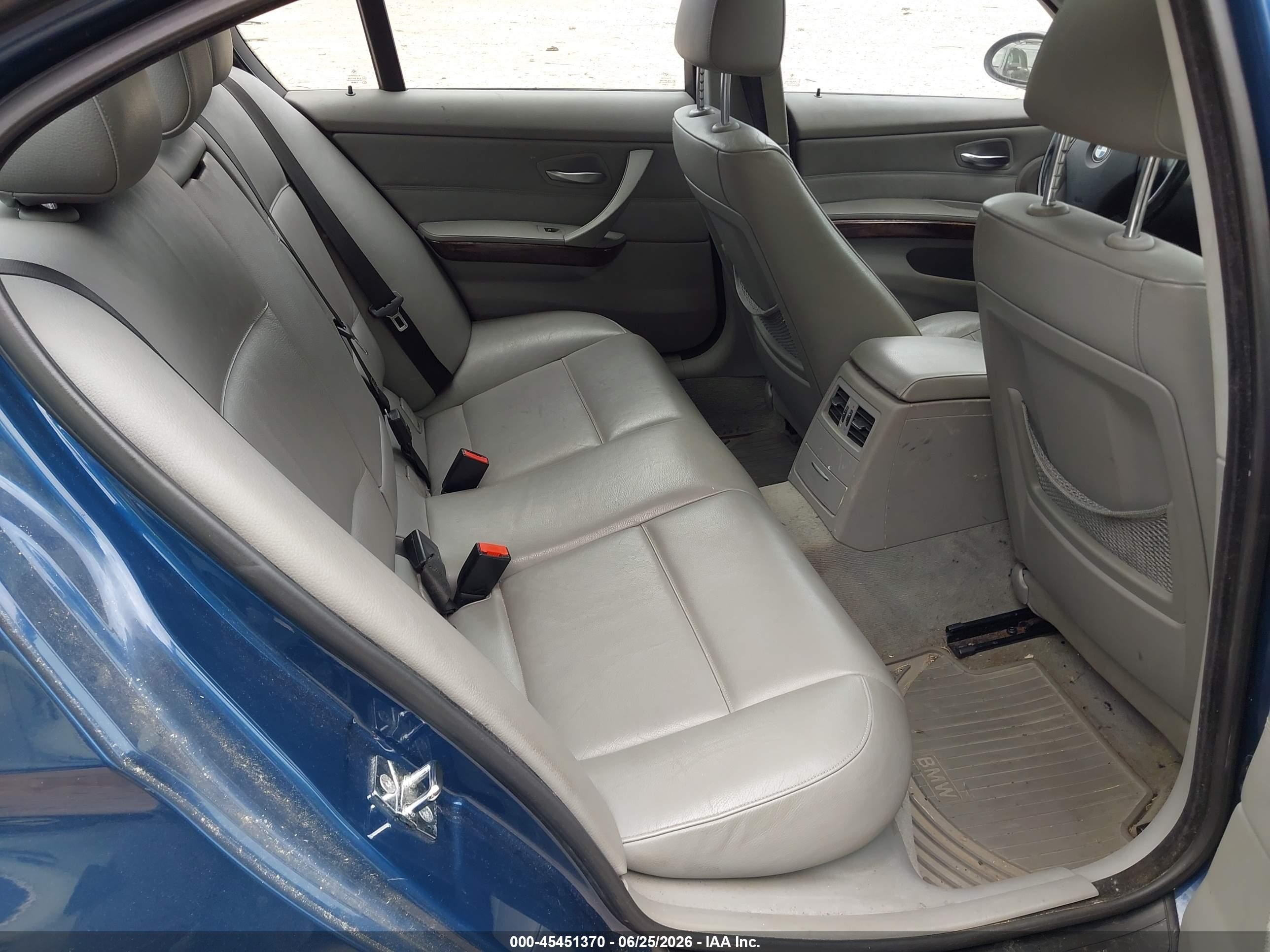 2006 Bmw 325xi   Dark Blue vin: WBAVD13576KV08323