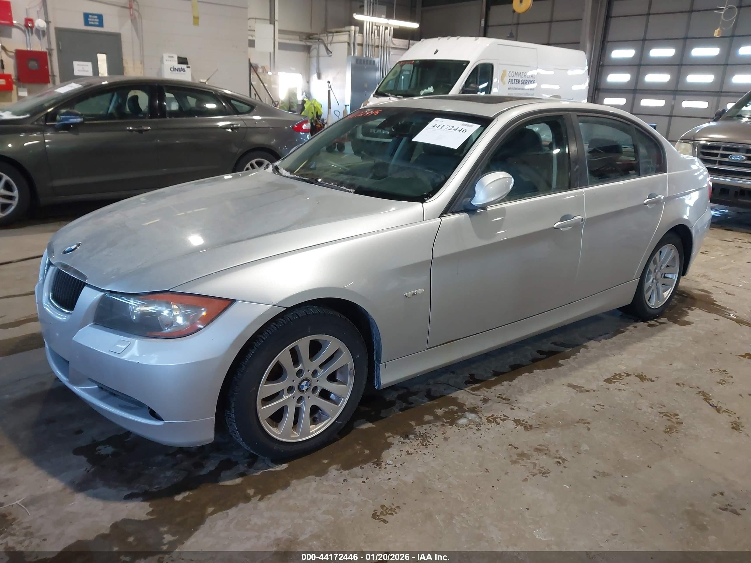 2006 Bmw 325xi Серебряный vin: WBAVD135X6KV08901