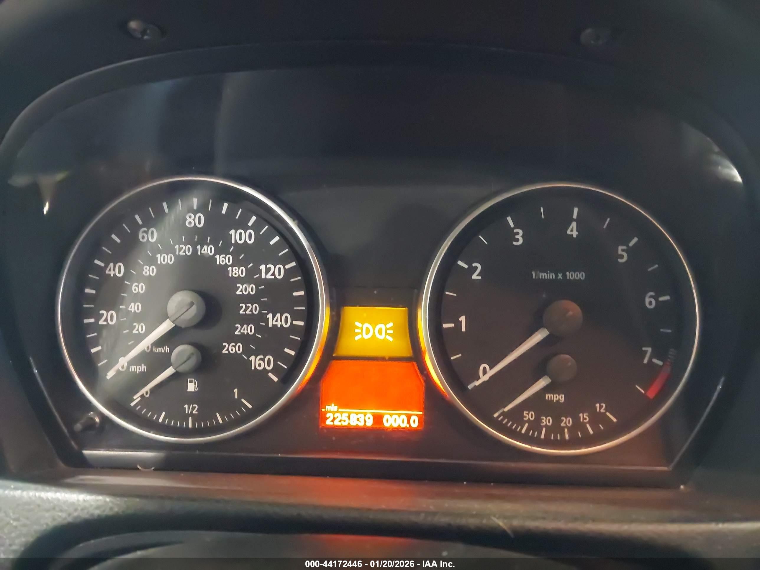 2006 Bmw 325xi Серебряный vin: WBAVD135X6KV08901