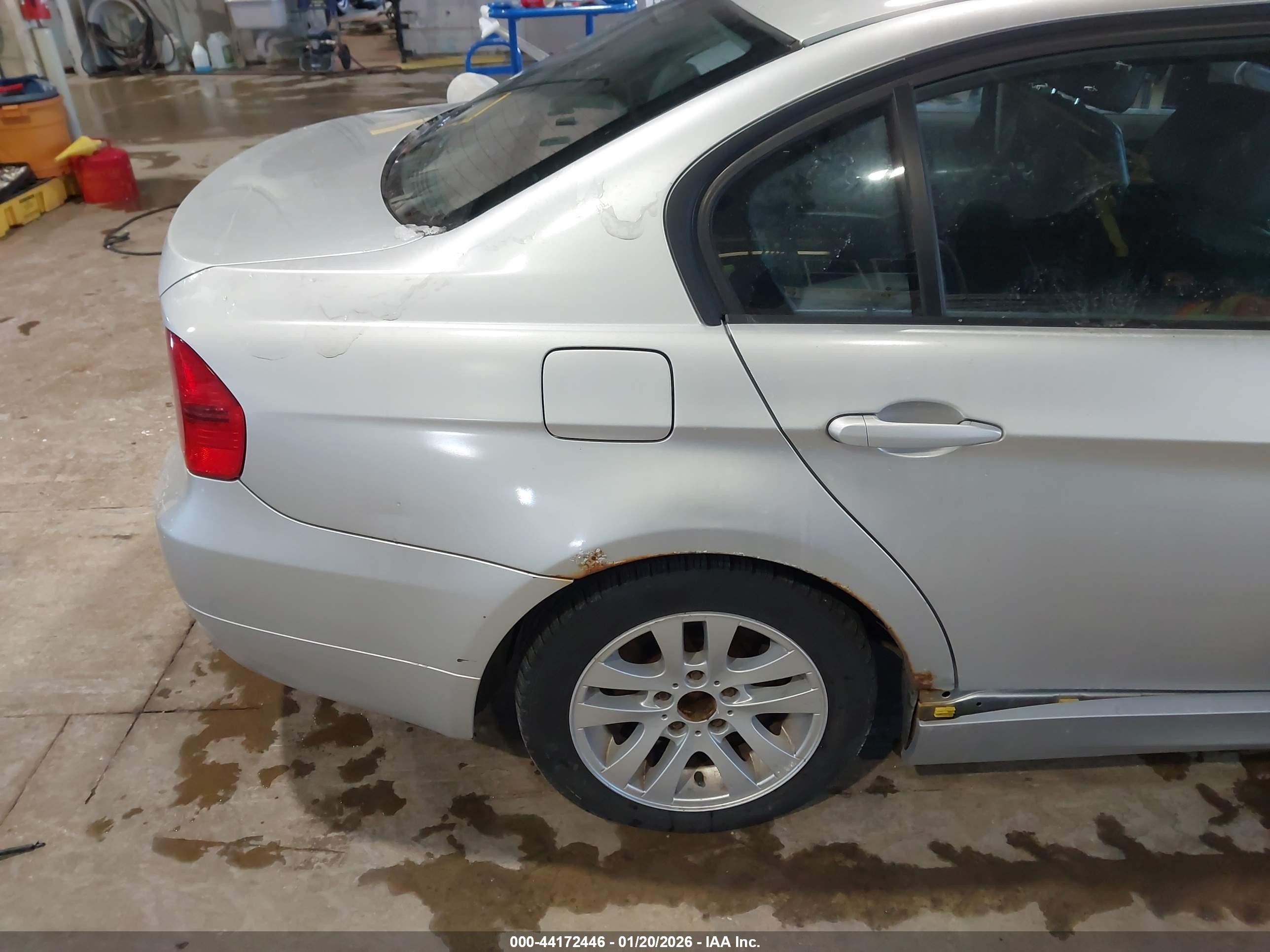 2006 Bmw 325xi Серебряный vin: WBAVD135X6KV08901