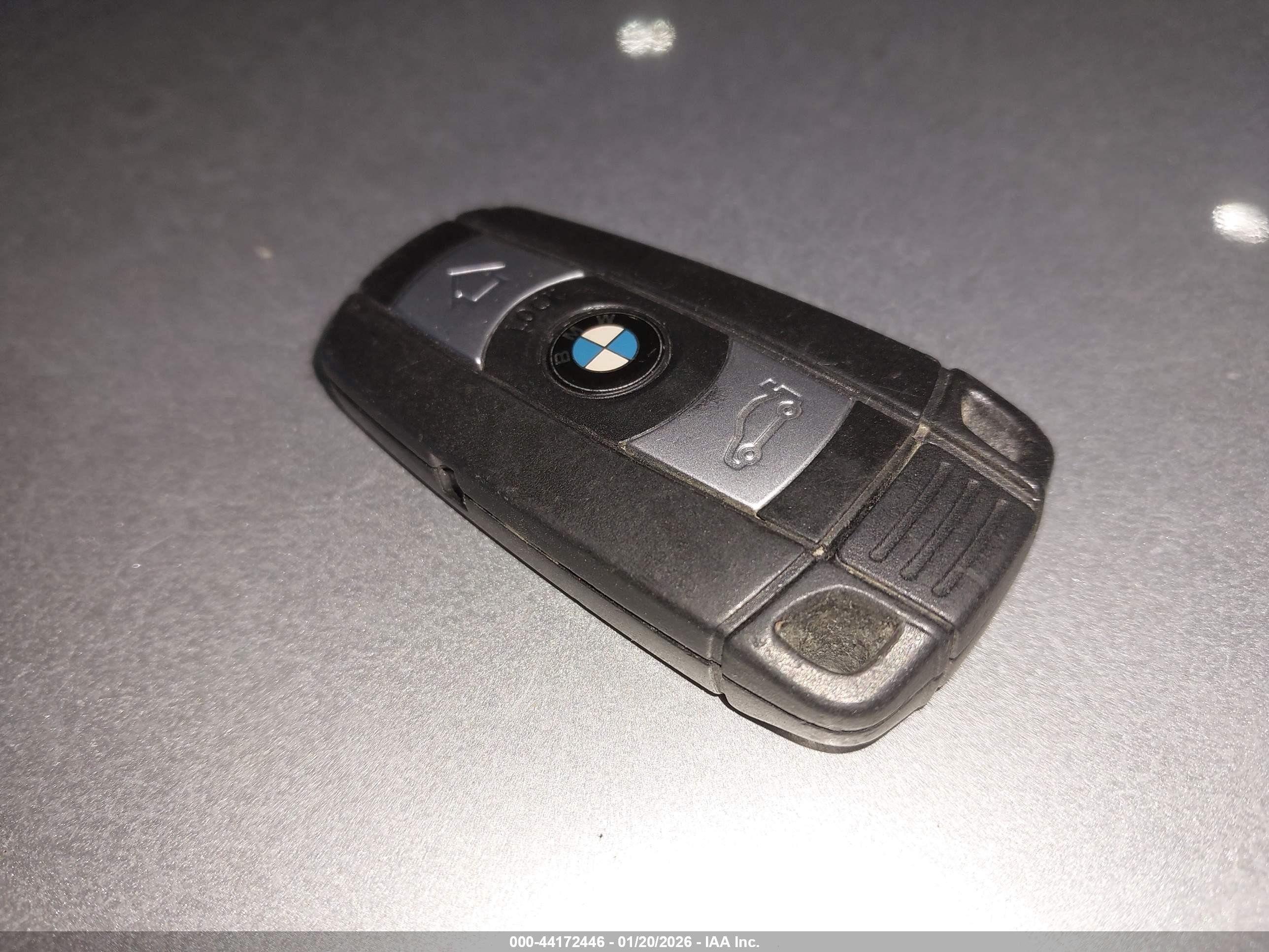 2006 Bmw 325xi Серебряный vin: WBAVD135X6KV08901
