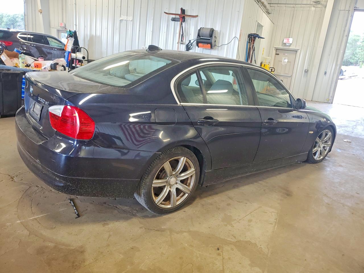 2006 Bmw 330 Xi Blue vin: WBAVD33526KL51103