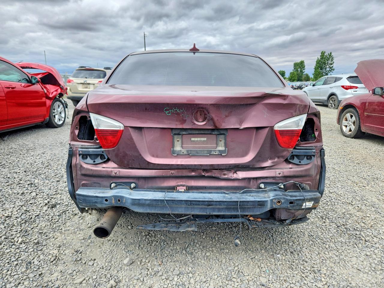 2006 Bmw 330 Xi Maroon vin: WBAVD33526KV63418
