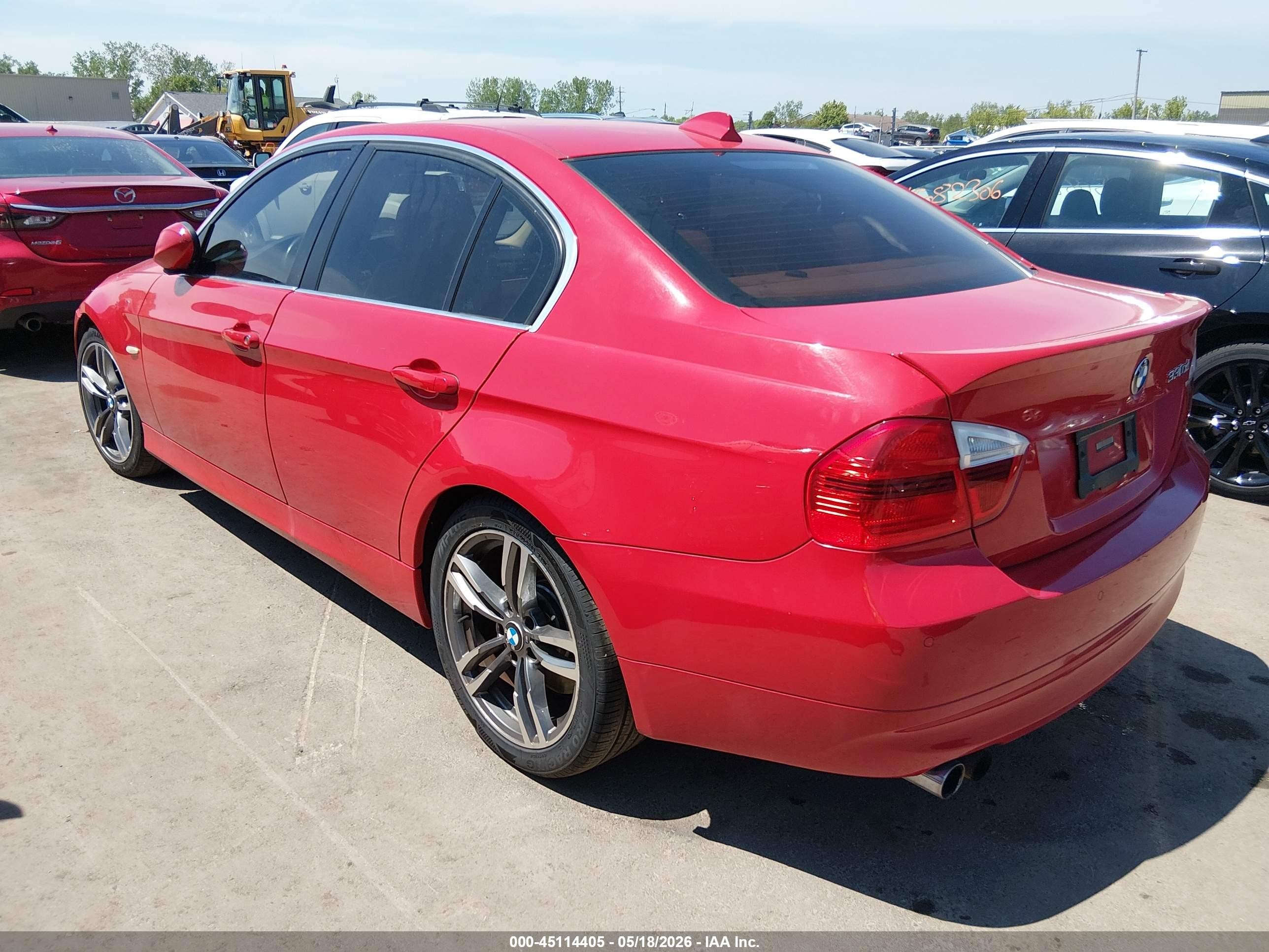 2006 Bmw 330xi   Red vin: WBAVD33556KL52195