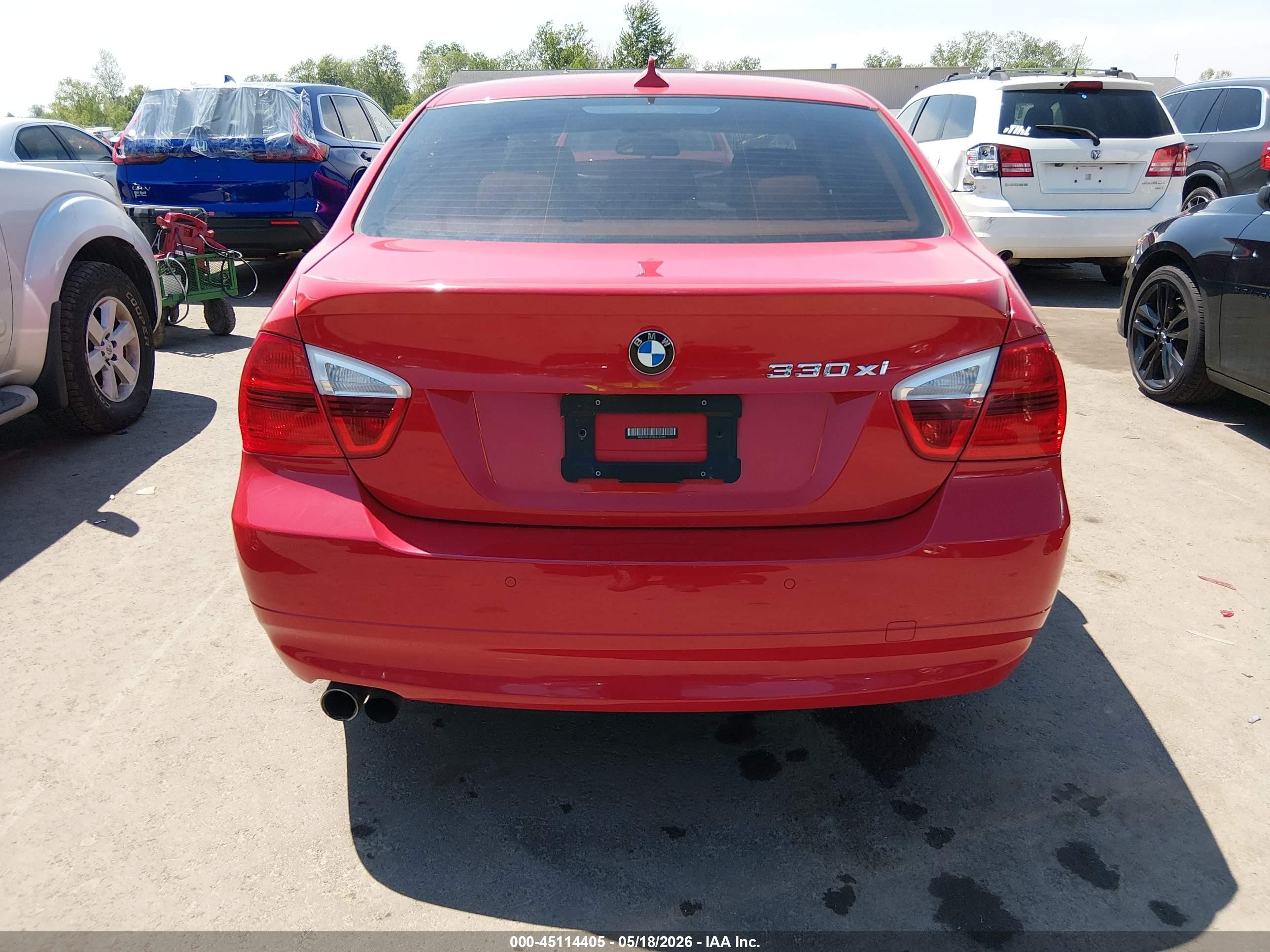 2006 Bmw 330xi   Red vin: WBAVD33556KL52195