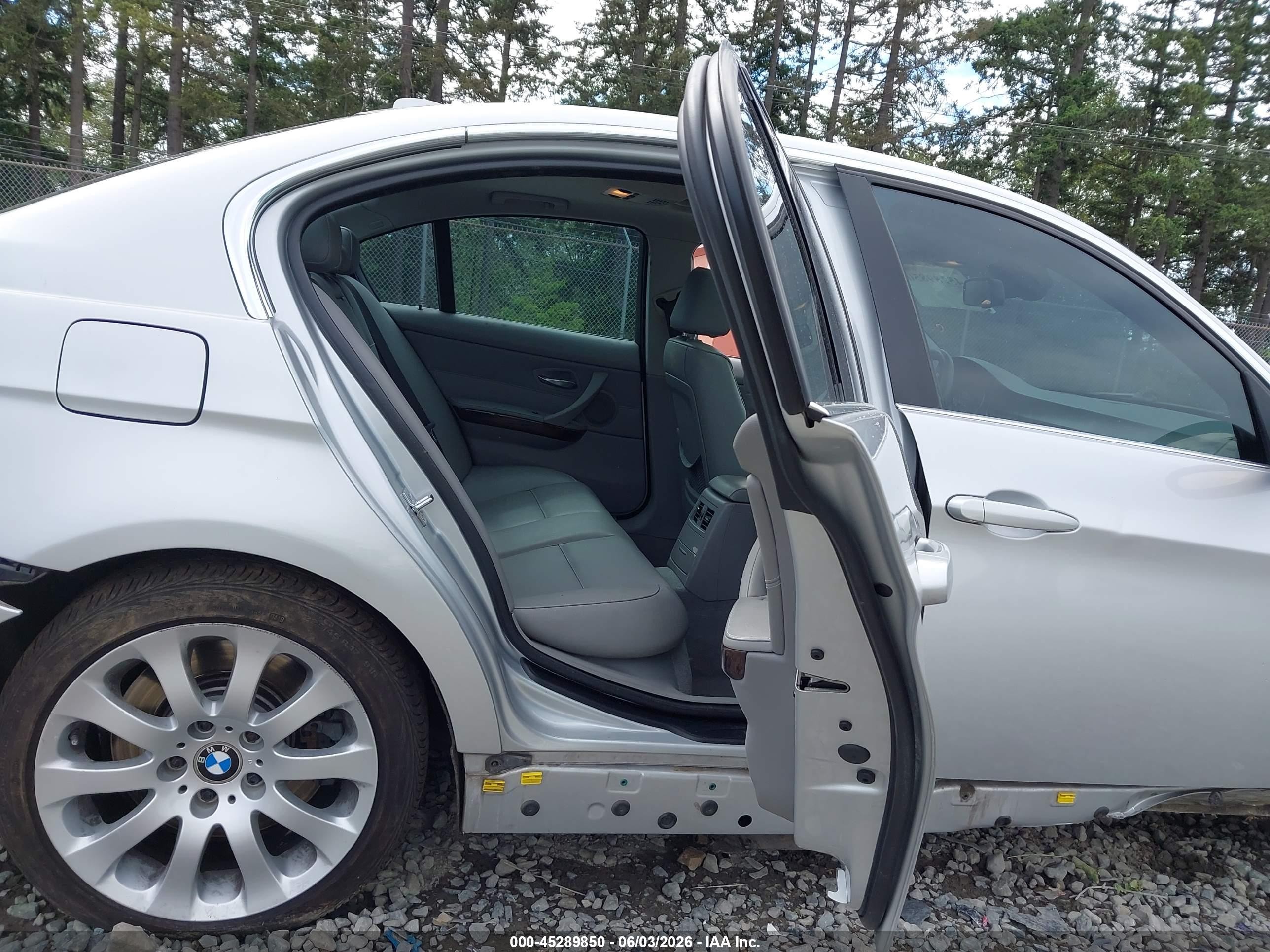2007 Bmw 335xi   Silver vin: WBAVD53537A006567