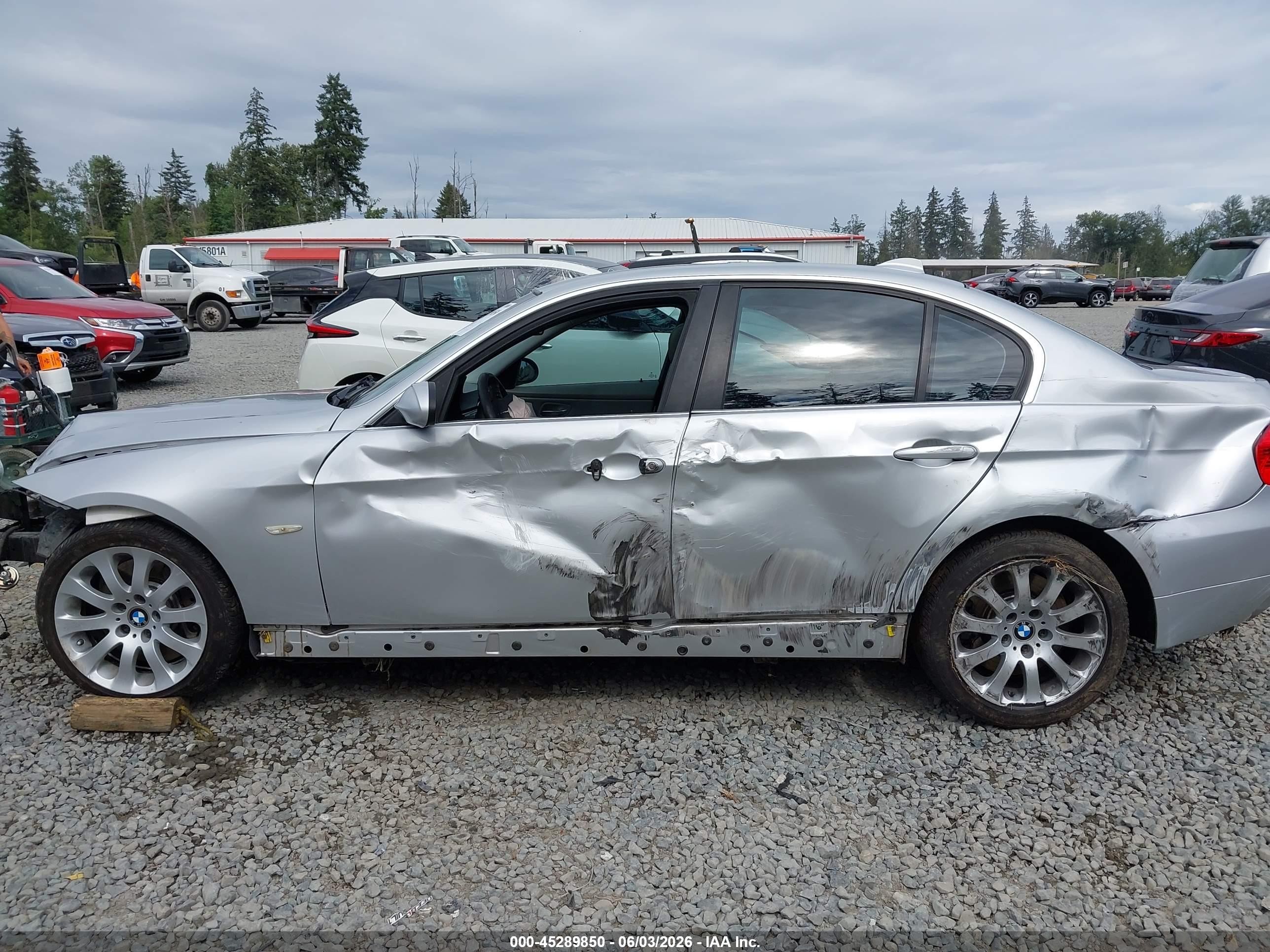 2007 Bmw 335xi   Silver vin: WBAVD53537A006567