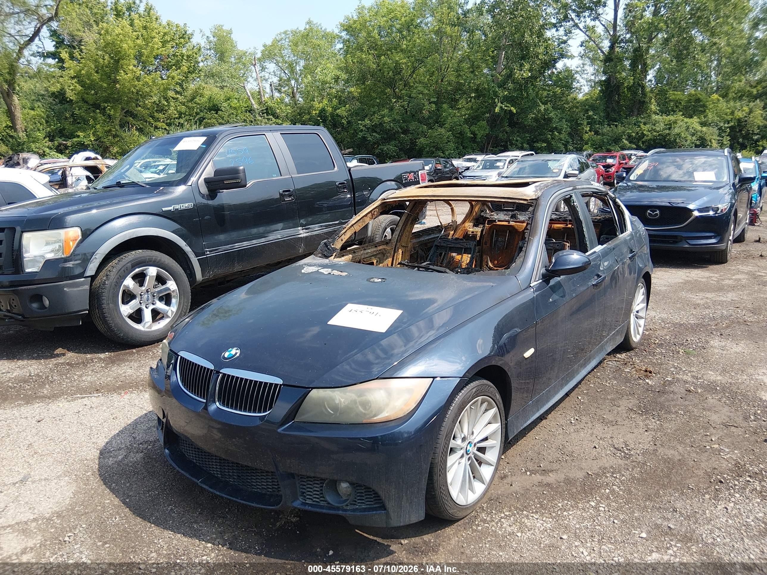 2008 Bmw 335xi   Blue vin: WBAVD53538A253024