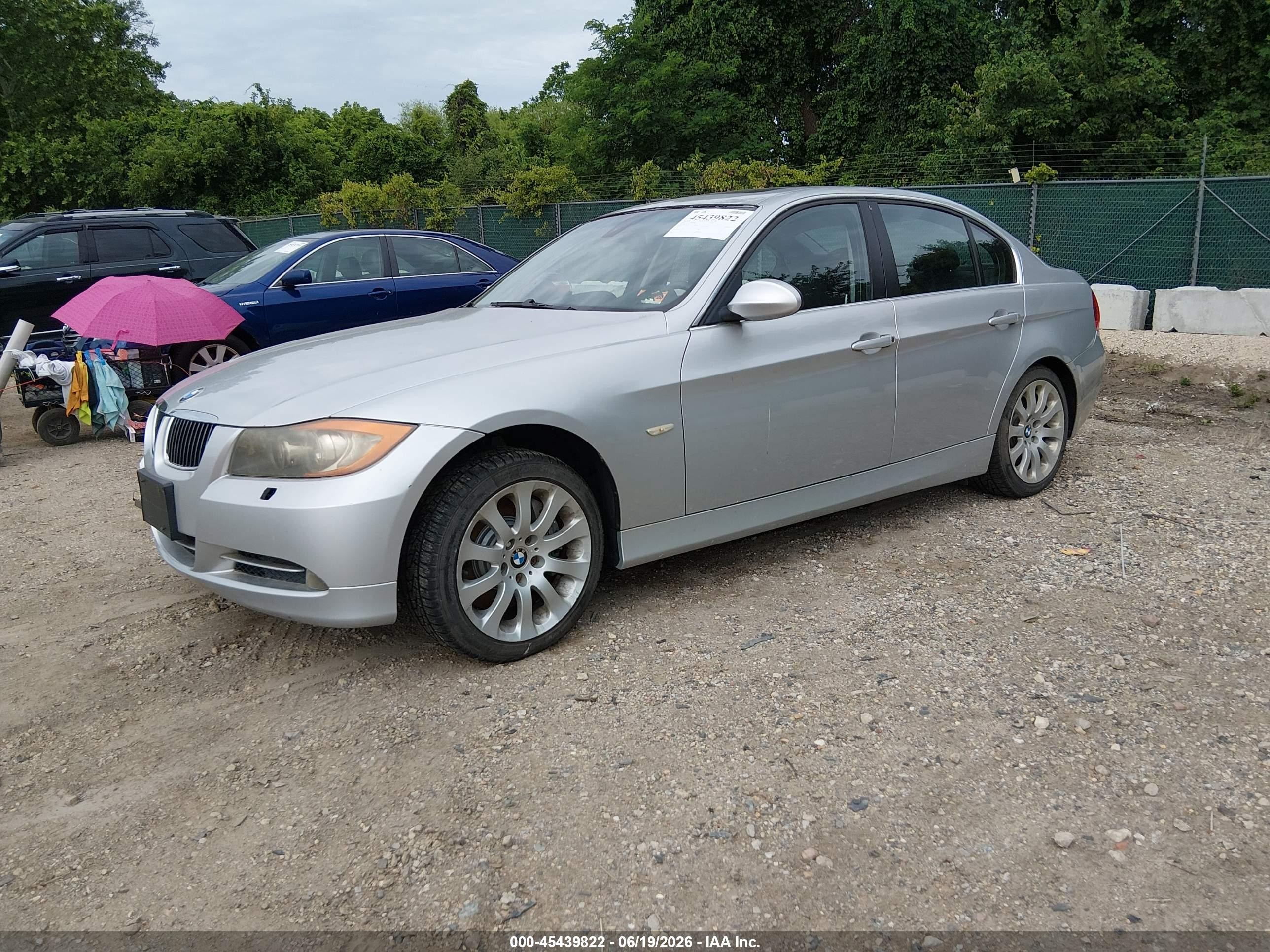 2007 Bmw 335xi   Silver vin: WBAVD53587A007424