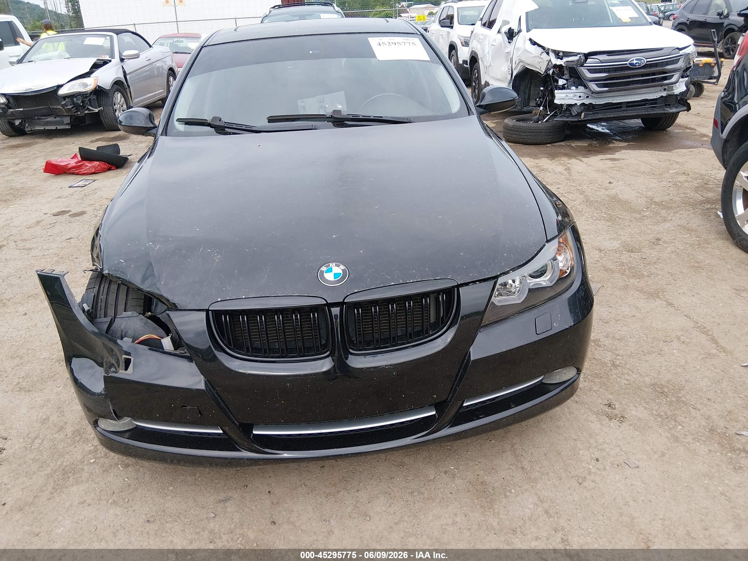 2008 Bmw 335xi   Черный vin: WBAVD535X8A285646