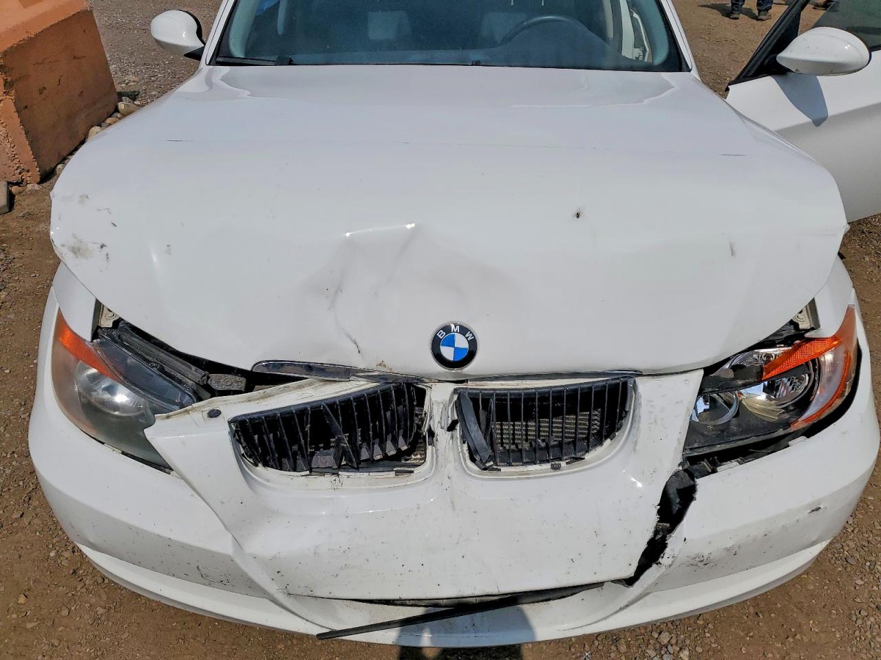 2008 Bmw 323 I White vin: WBAVH13558KC99674