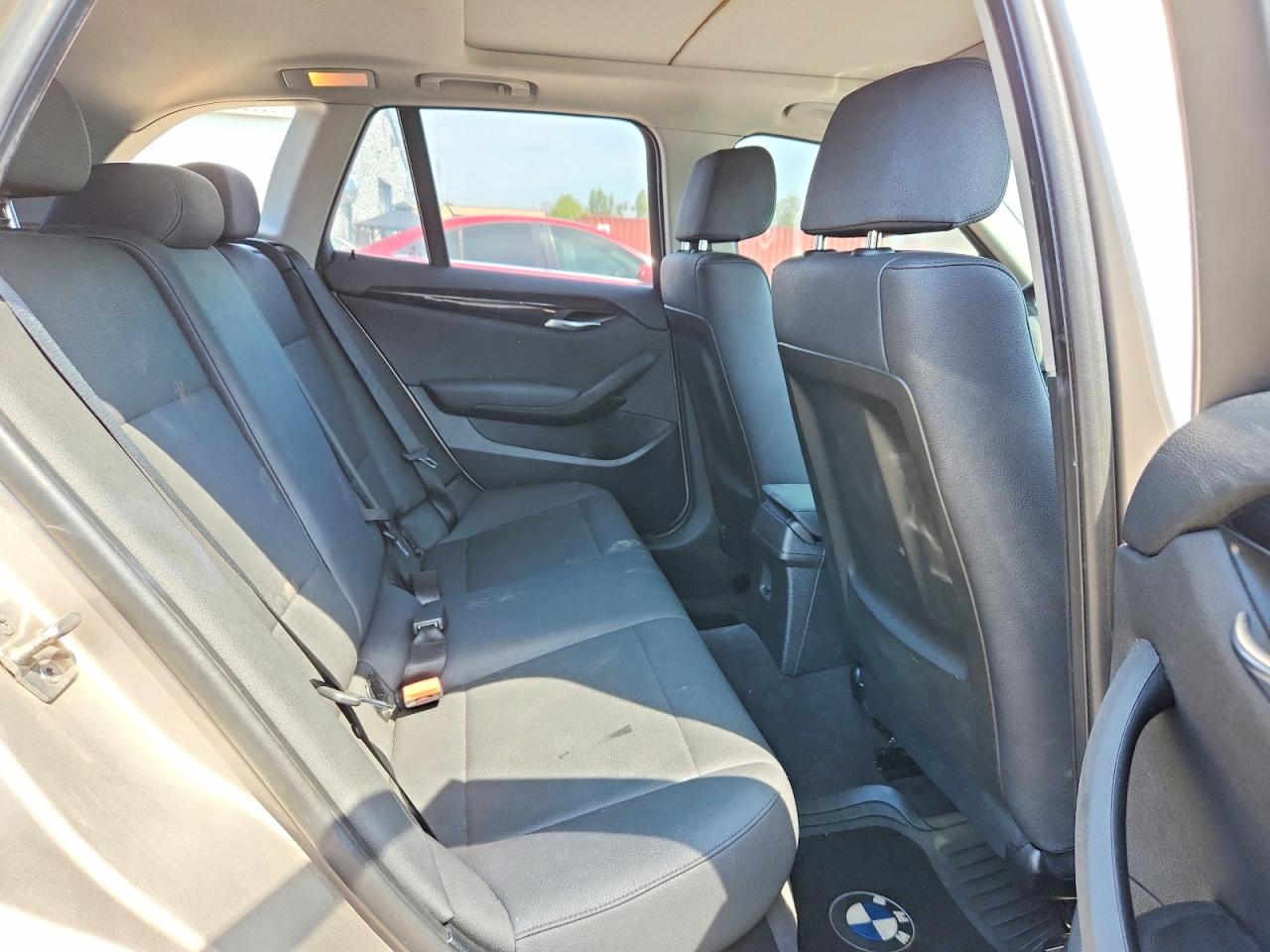 2012 Bmw X1 Xdrive28i Silver vin: WBAVL1C50CVR79310
