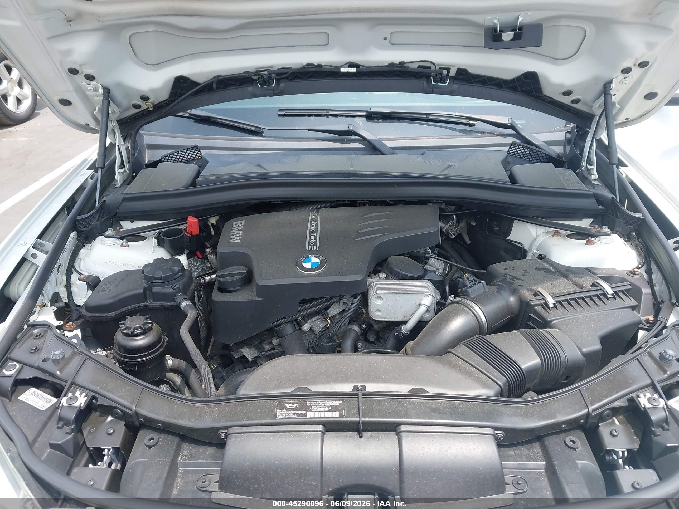 2013 Bmw X1 Xdrive28i White vin: WBAVL1C50DVR82970
