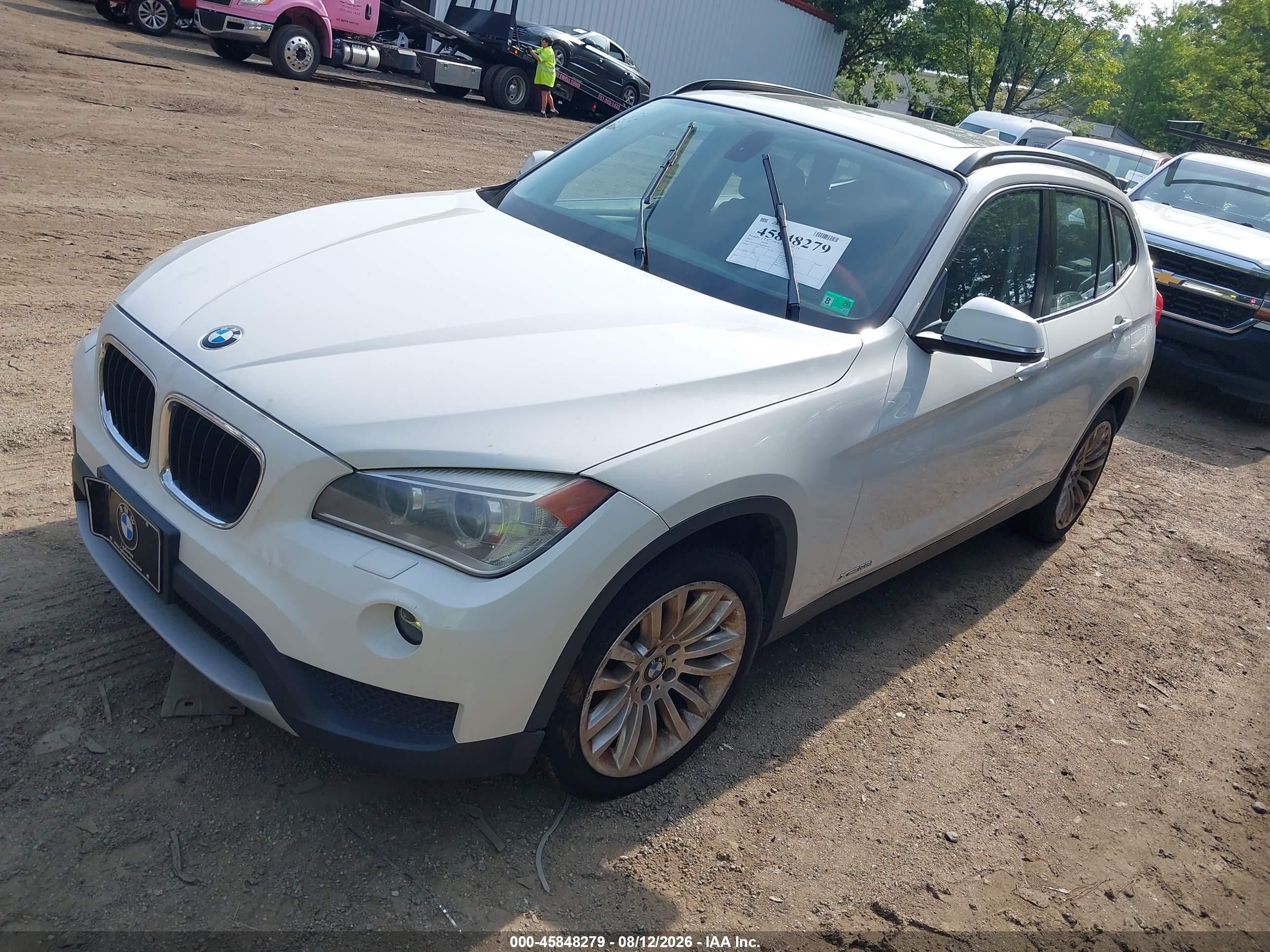 2013 Bmw X1 Xdrive28i White vin: WBAVL1C50DVR85433