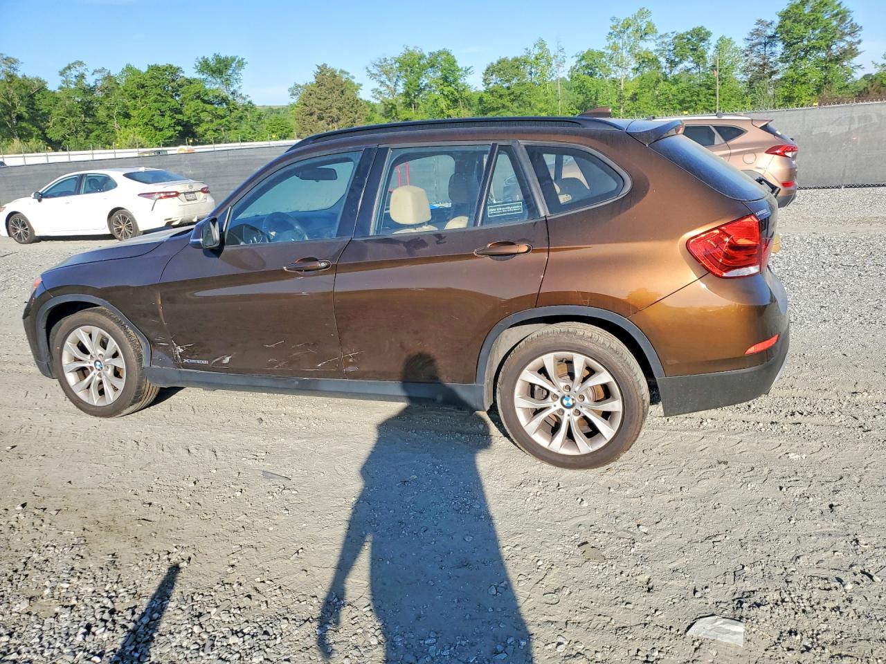 2014 Bmw X1 Xdrive28i Brown vin: WBAVL1C50EVR92609
