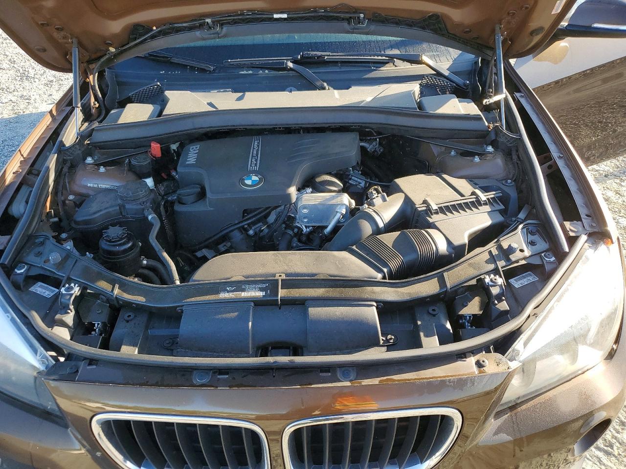 2014 Bmw X1 Xdrive28i Brown vin: WBAVL1C50EVR92609