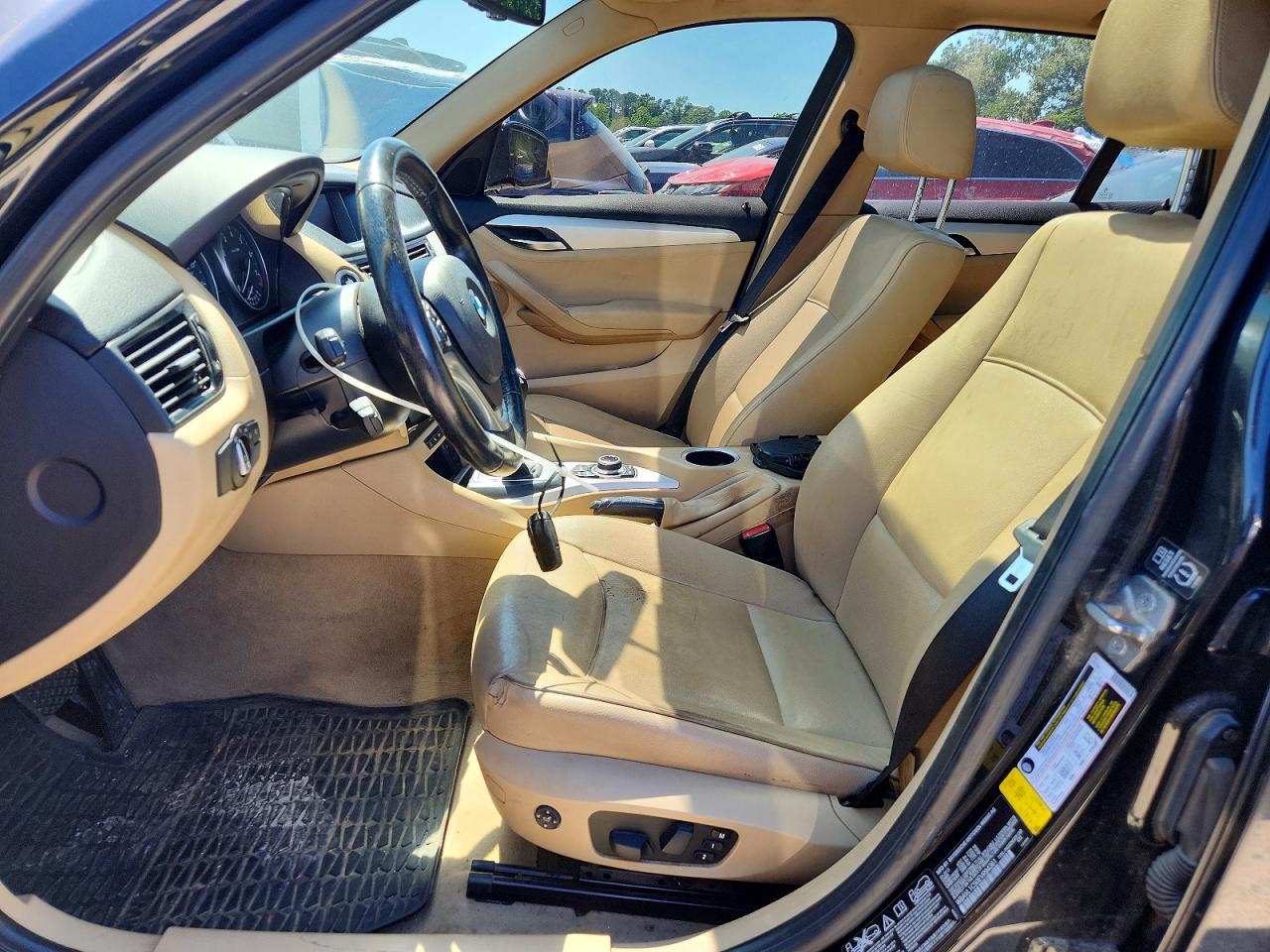 2014 Bmw X1 Xdrive28i Black vin: WBAVL1C50EVR94361