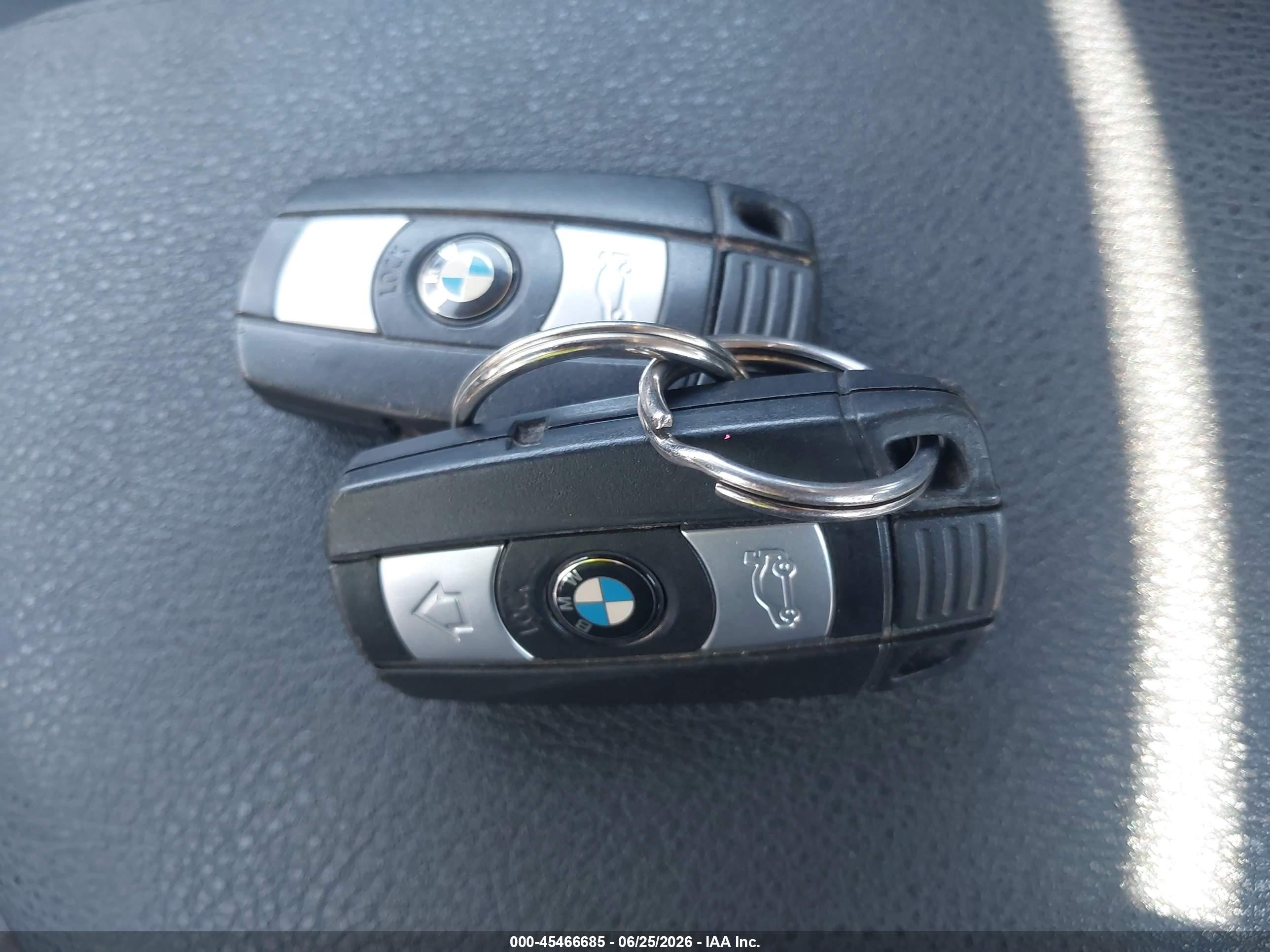 2014 Bmw X1 Xdrive28i Black vin: WBAVL1C50EVY12075
