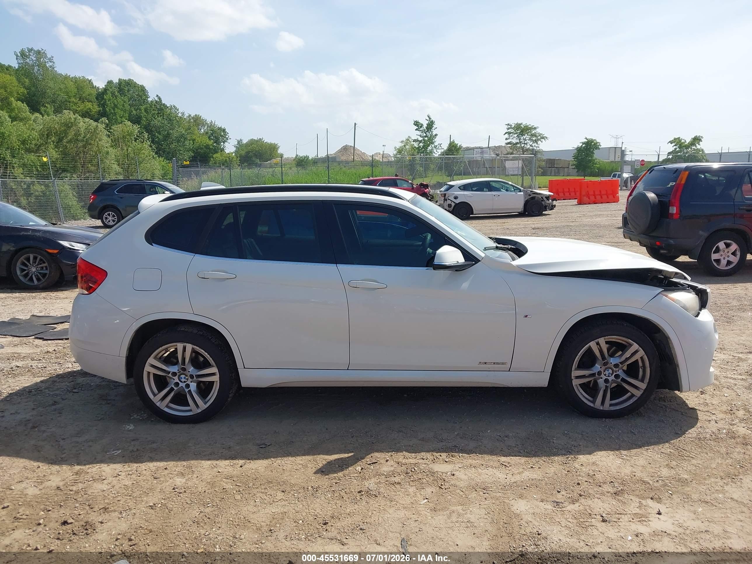 2014 Bmw X1 Xdrive28i White vin: WBAVL1C50EVY15977
