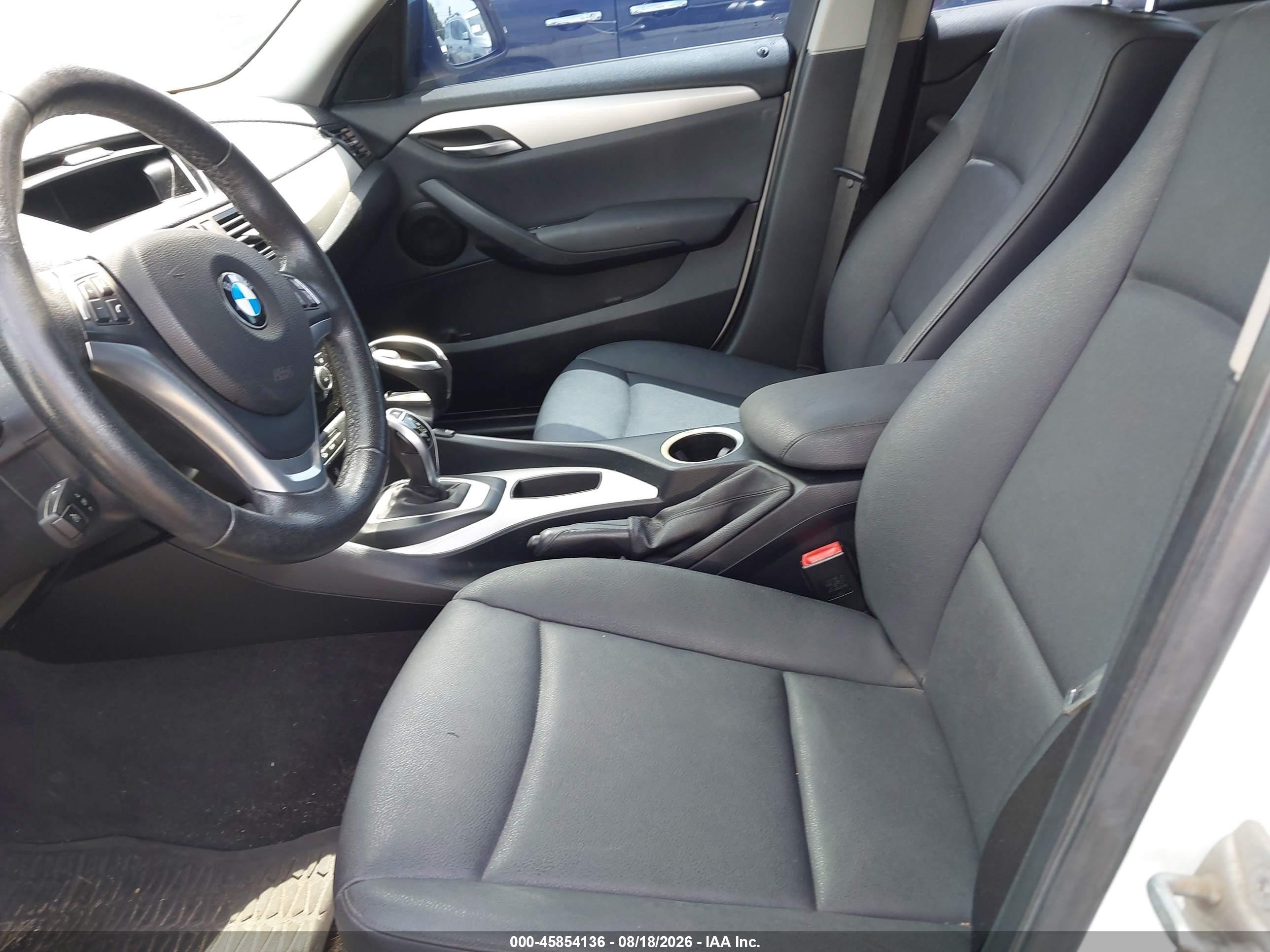 2015 Bmw X1 Xdrive28i White vin: WBAVL1C50FVY26933