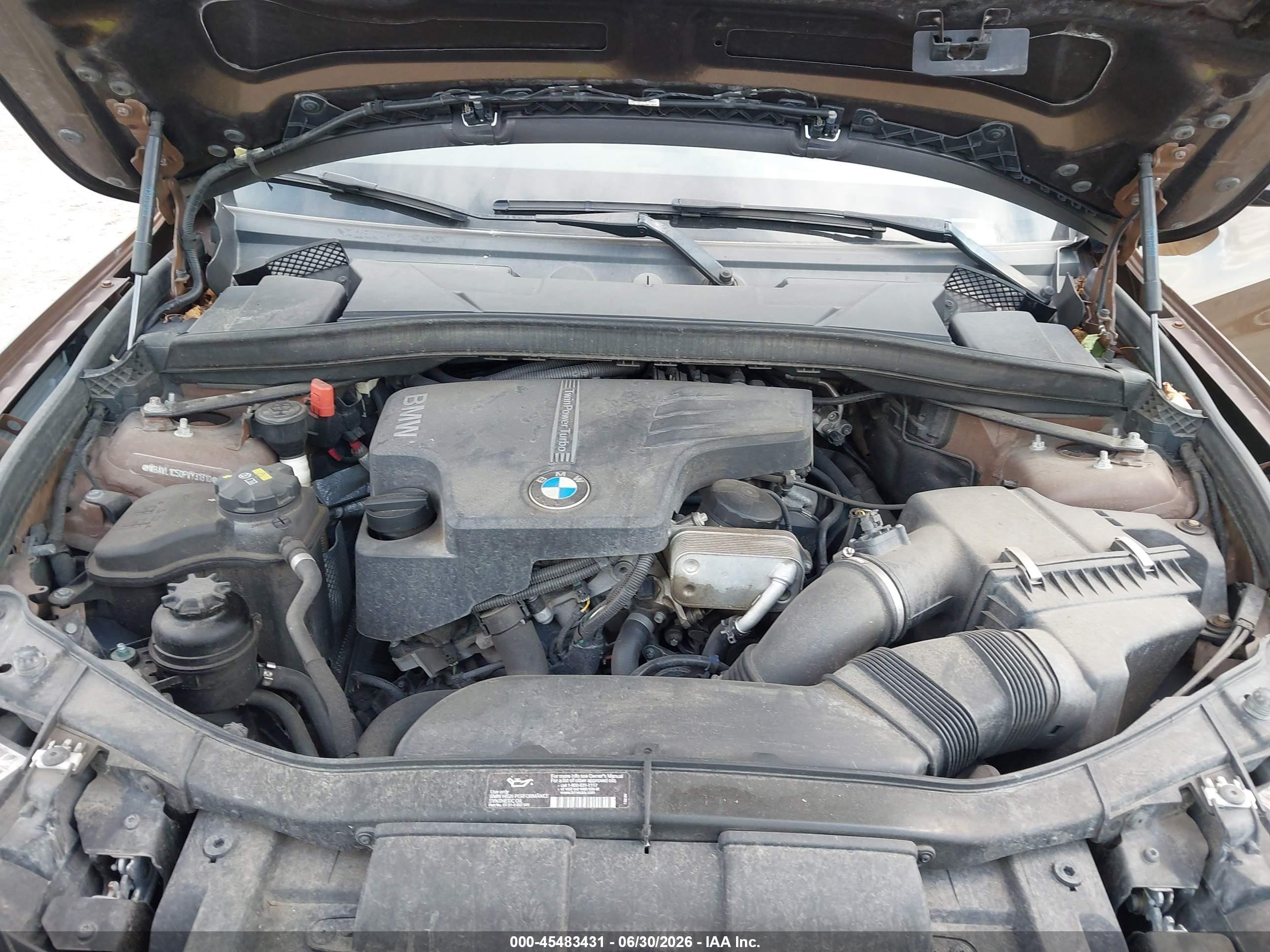 2015 Bmw X1 Xdrive28i Коричневый vin: WBAVL1C50FVY31310
