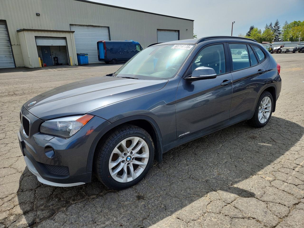 2015 Bmw X1 Xdrive28i Gray vin: WBAVL1C50FVY37186
