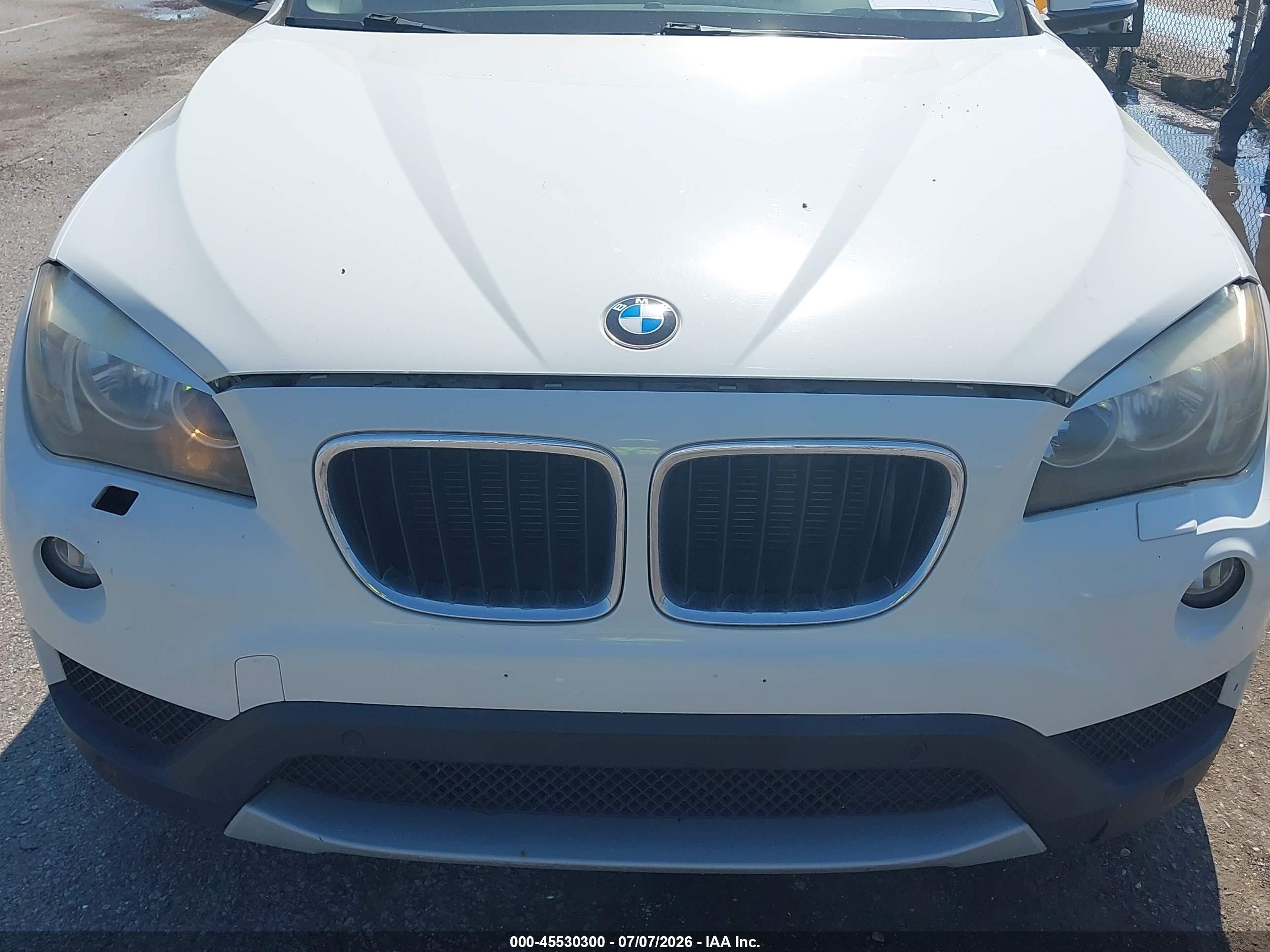 2013 Bmw X1 Xdrive28i White vin: WBAVL1C51DVR85926