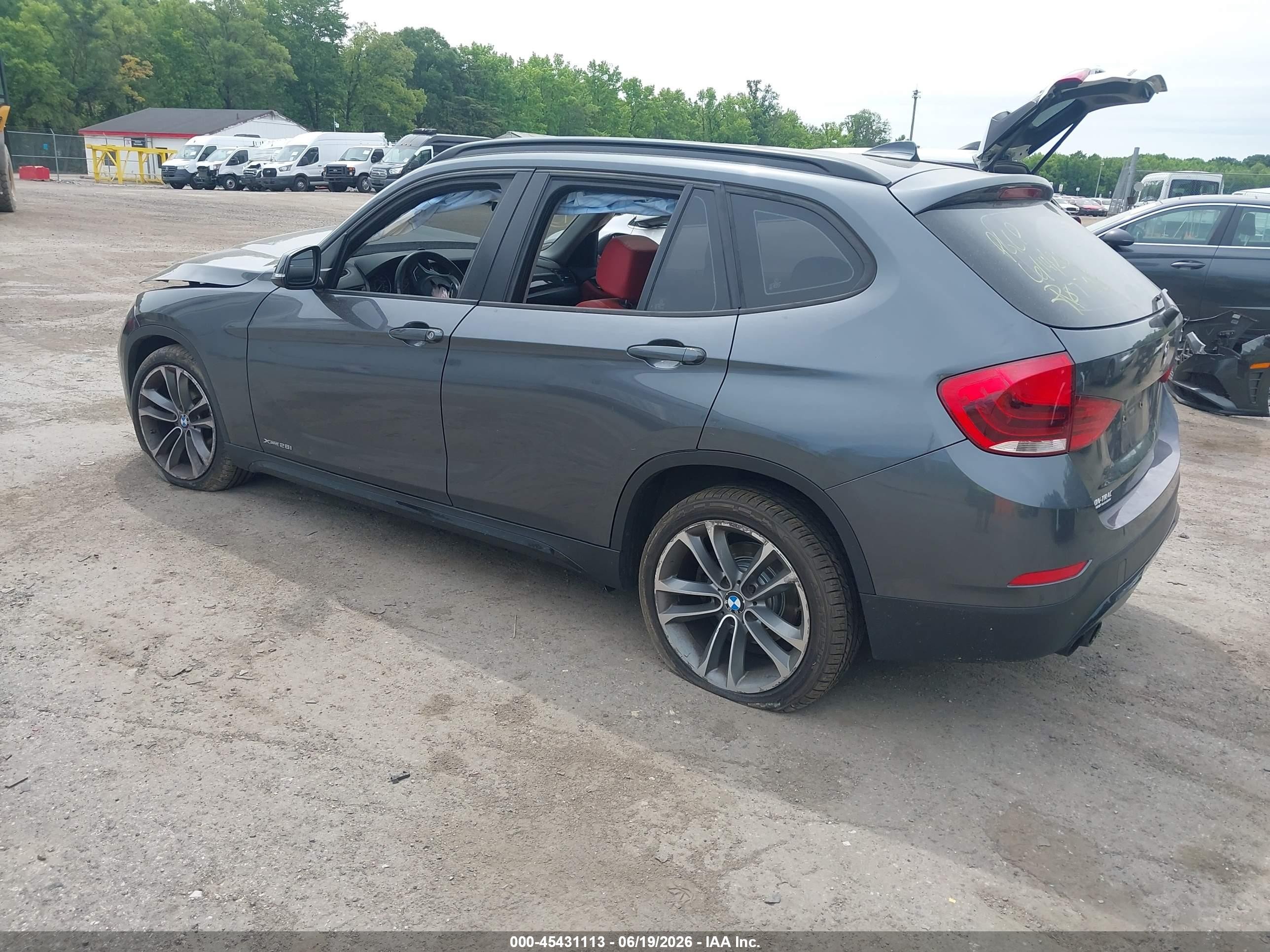 2013 Bmw X1 Xdrive28i Gray vin: WBAVL1C51DVR87708