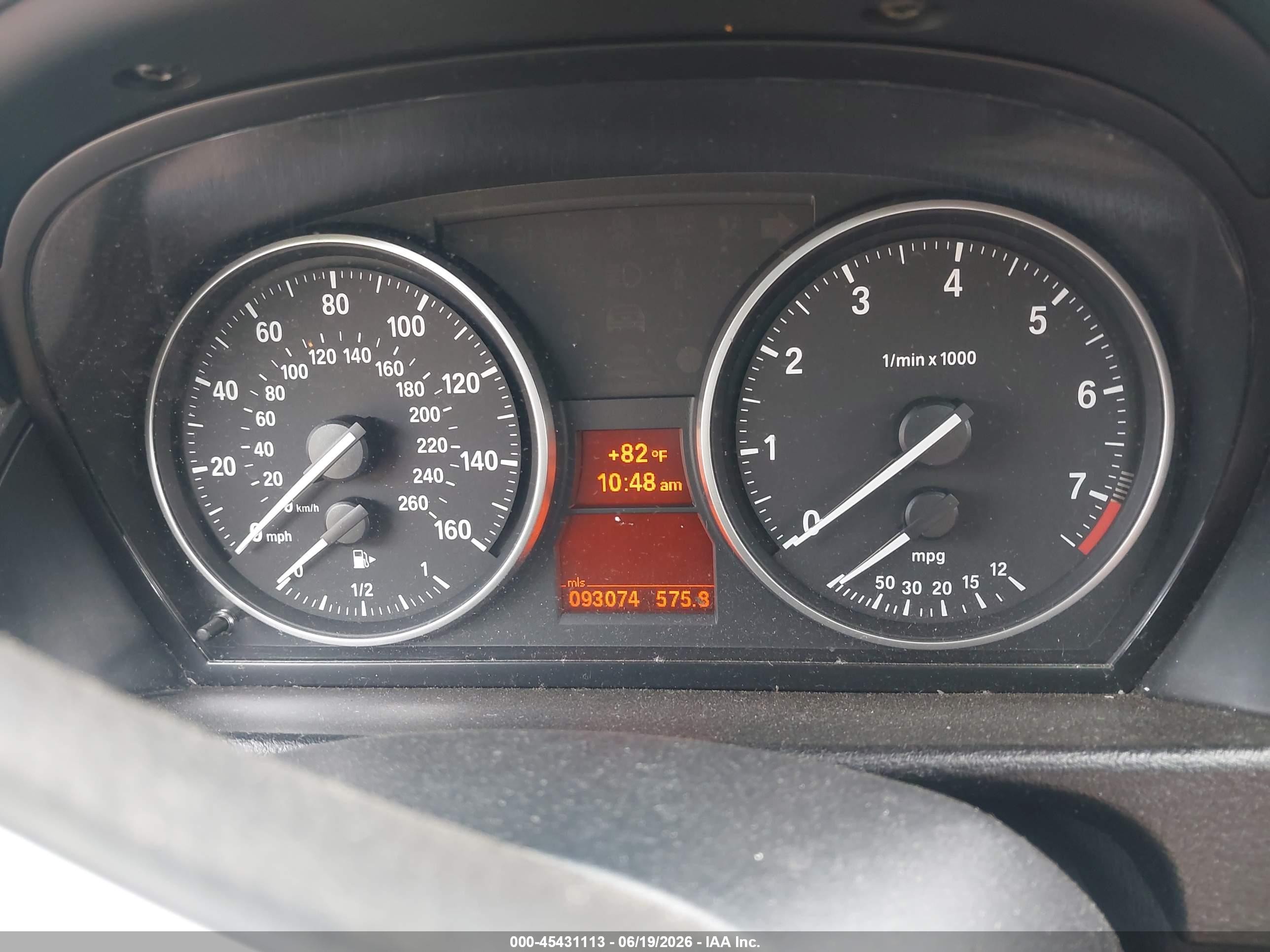 2013 Bmw X1 Xdrive28i Gray vin: WBAVL1C51DVR87708