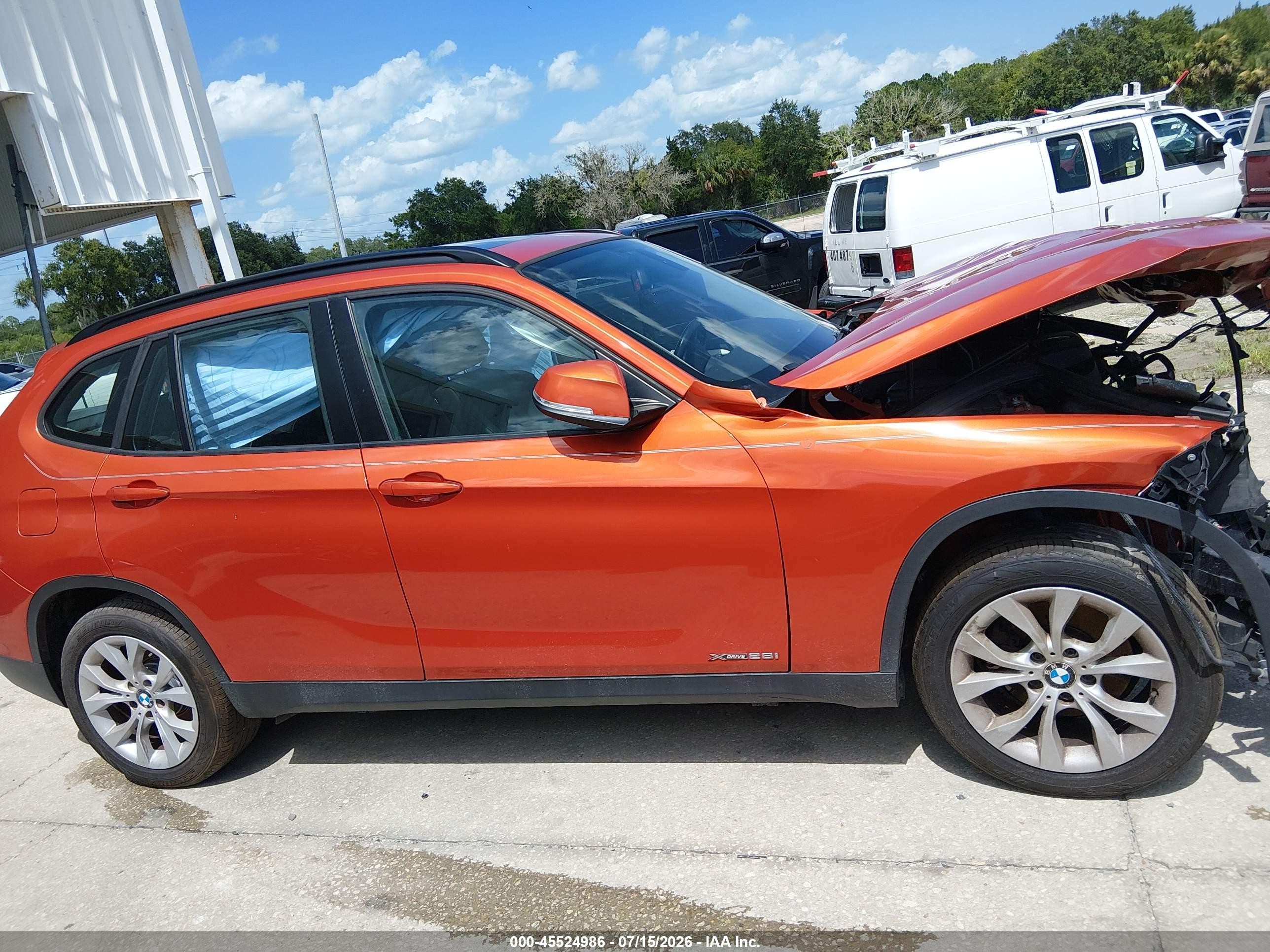 2014 Bmw X1 Xdrive28i Orange vin: WBAVL1C51EVR93512