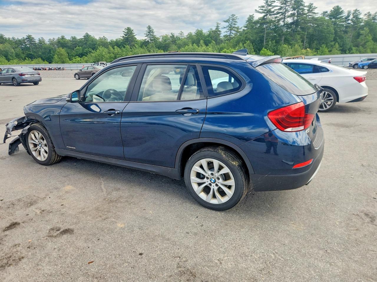 2014 Bmw X1 Xdrive28i Blue vin: WBAVL1C51EVY18581