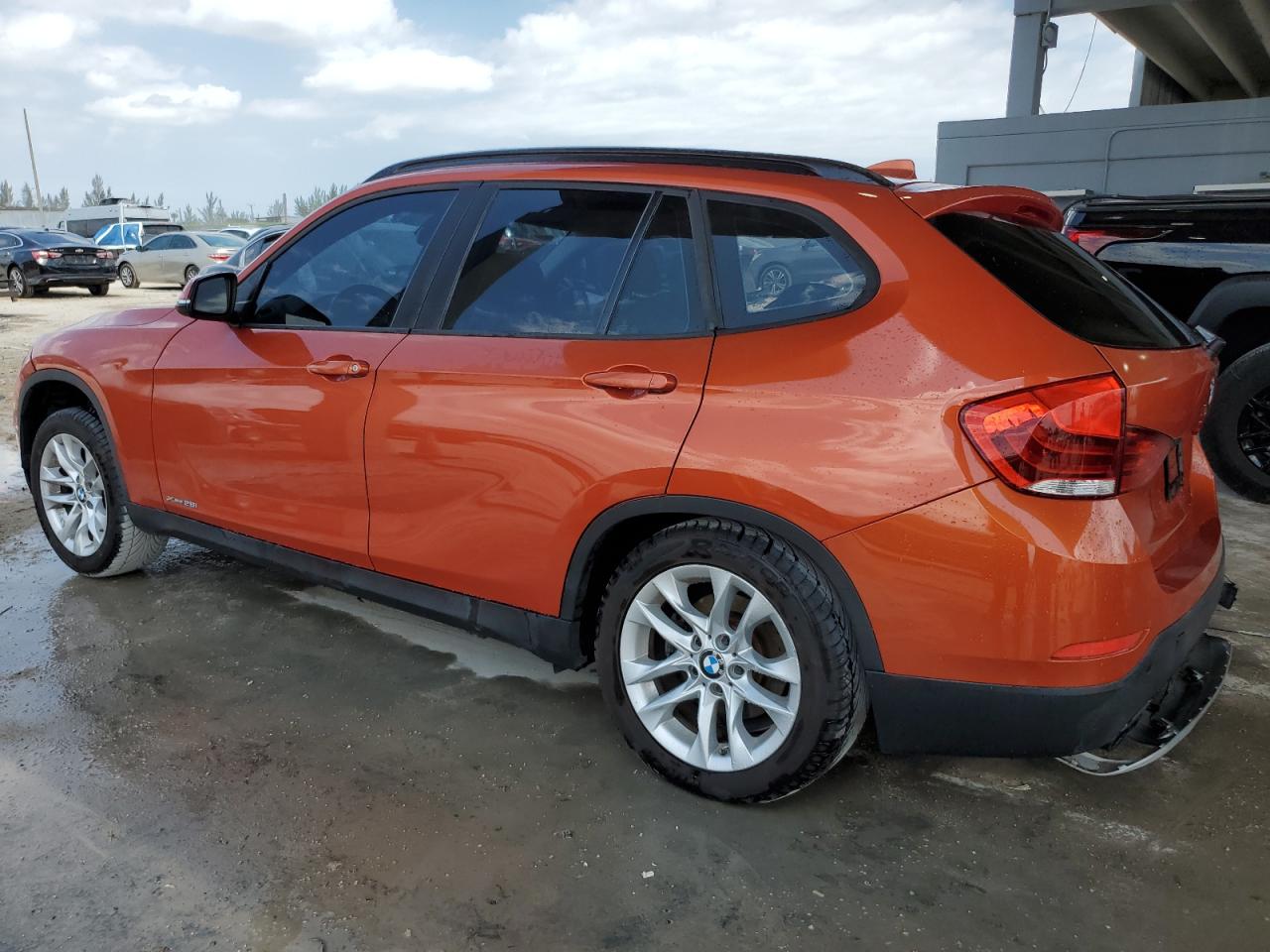 2015 Bmw X1 Xdrive28i Orange vin: WBAVL1C51FVY26469