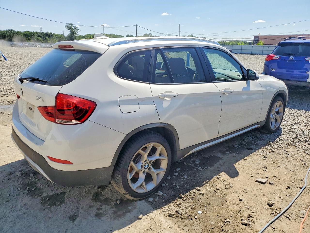 2015 Bmw X1 Xdrive28i White vin: WBAVL1C51FVY34166