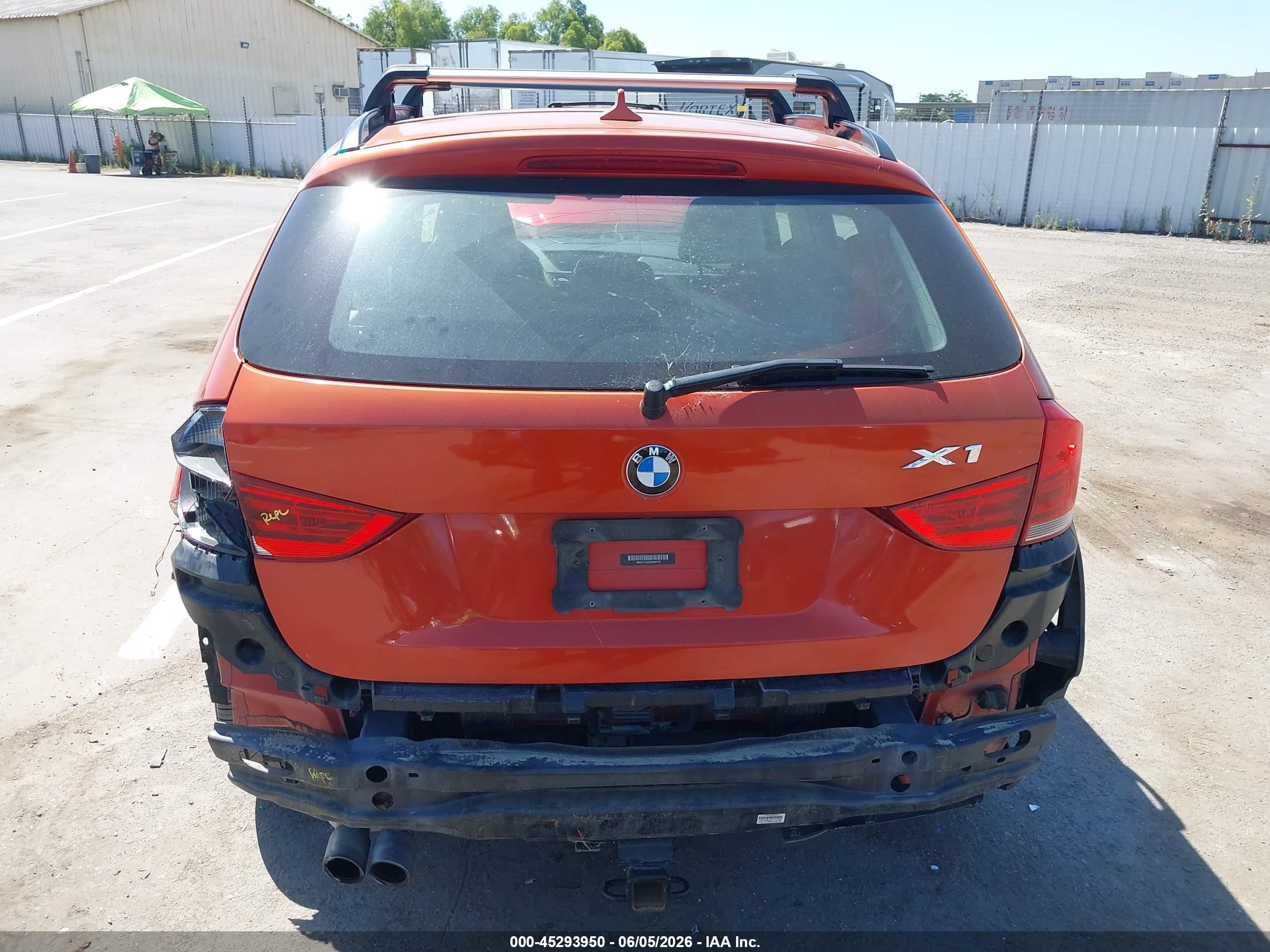 2013 Bmw X1 Xdrive28i Orange vin: WBAVL1C52DVR83778