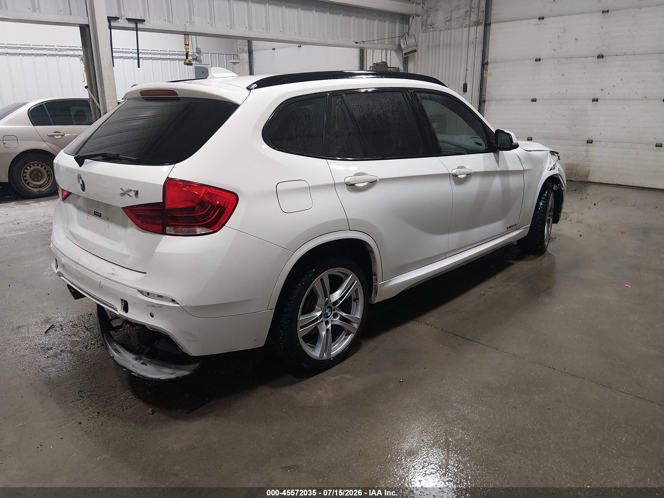 2014 Bmw X1 Xdrive28i White vin: WBAVL1C52EVY21361