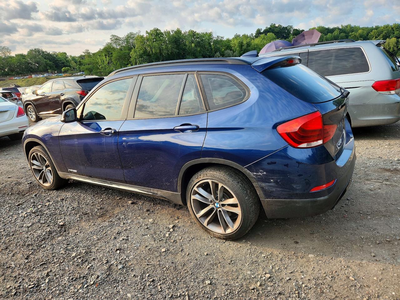 2014 Bmw X1 Xdrive28i Синий vin: WBAVL1C52EVY24020