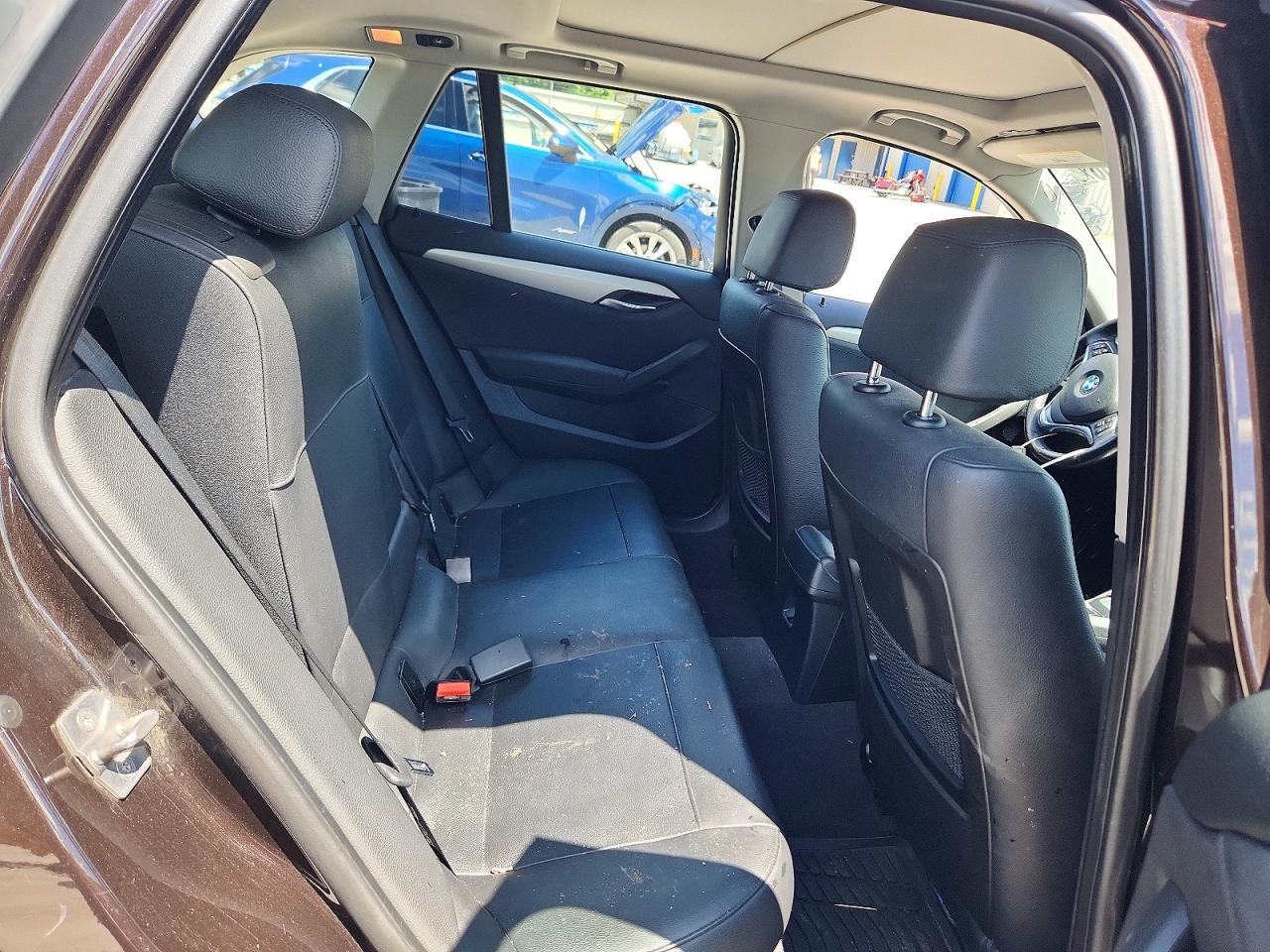 2015 Bmw X1 Xdrive28i Brown vin: WBAVL1C52FVY26531