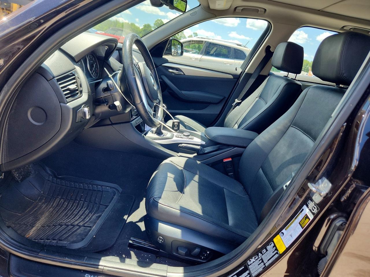 2015 Bmw X1 Xdrive28i Brown vin: WBAVL1C52FVY26531