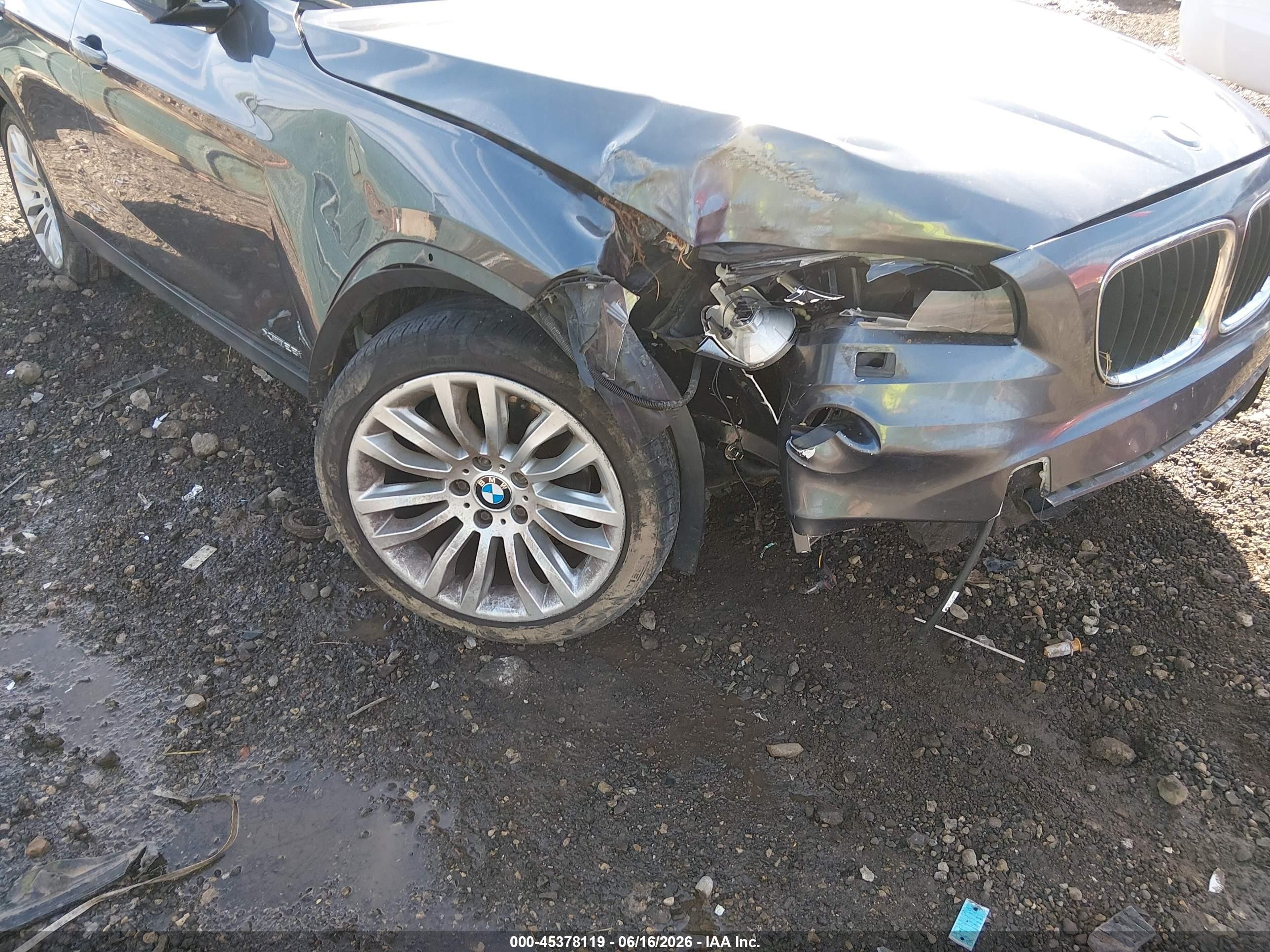 2015 Bmw X1 Xdrive28i Серый vin: WBAVL1C52FVY29803
