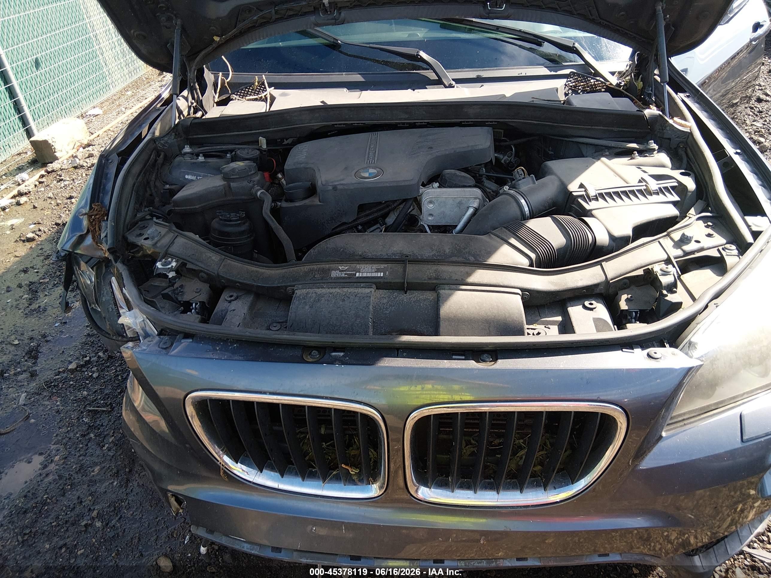 2015 Bmw X1 Xdrive28i Серый vin: WBAVL1C52FVY29803