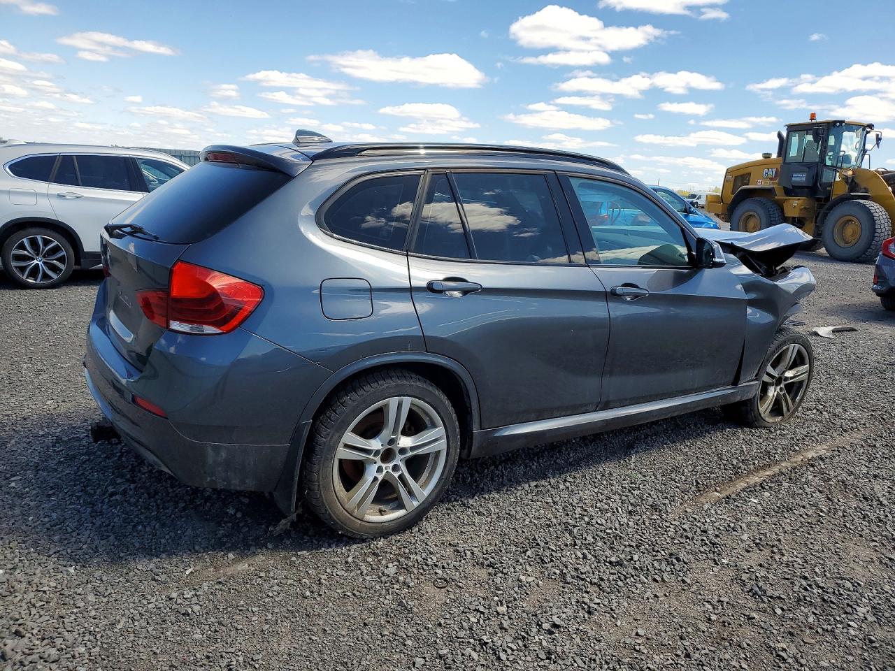 2015 Bmw X1 Xdrive28i Gray vin: WBAVL1C52FVY38551