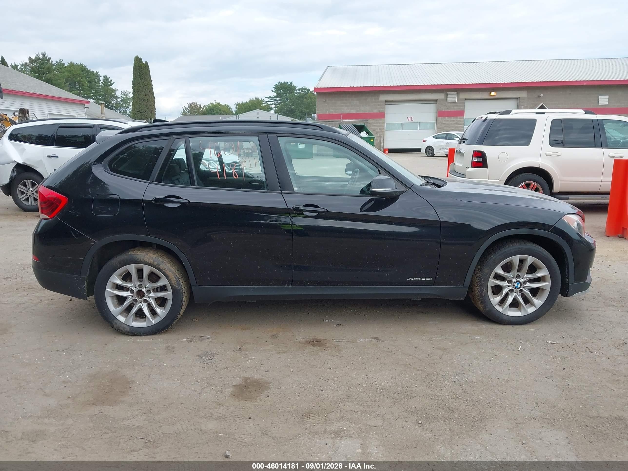 2015 Bmw X1 Xdrive28i Black vin: WBAVL1C52FVY38923