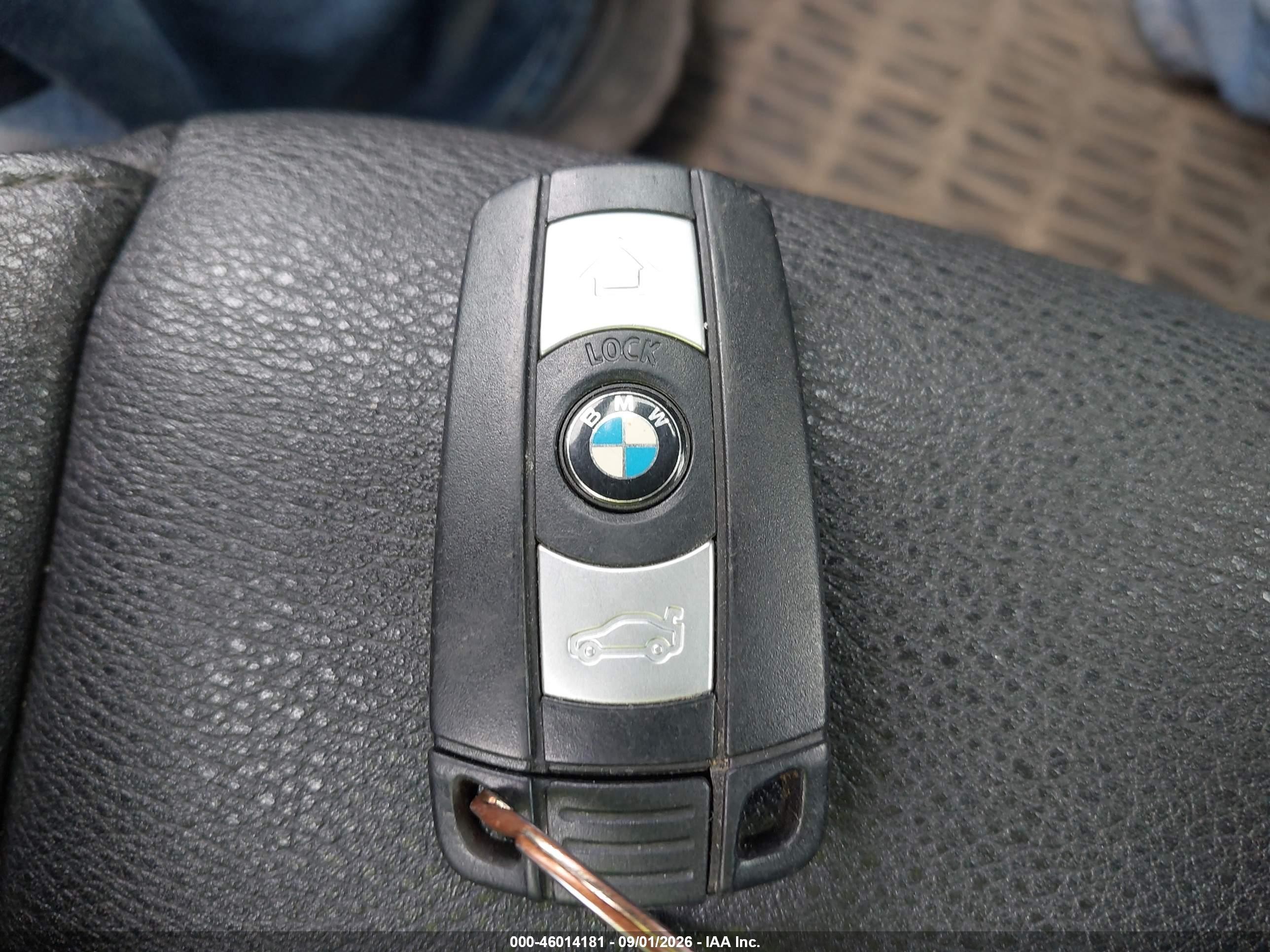 2015 Bmw X1 Xdrive28i Black vin: WBAVL1C52FVY38923