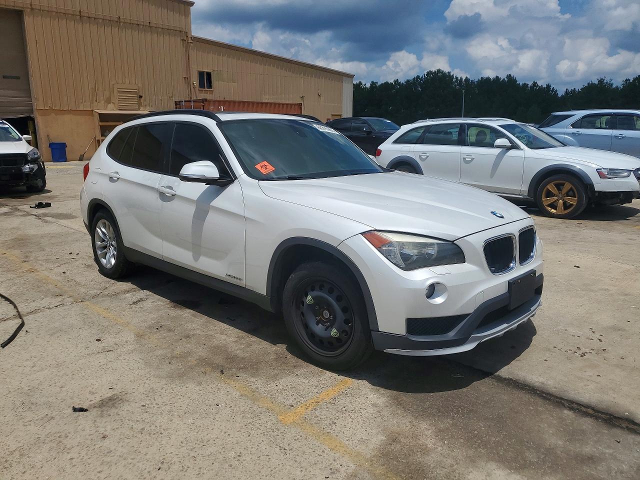 2015 Bmw X1 Xdrive28i Белый vin: WBAVL1C52FVY40199