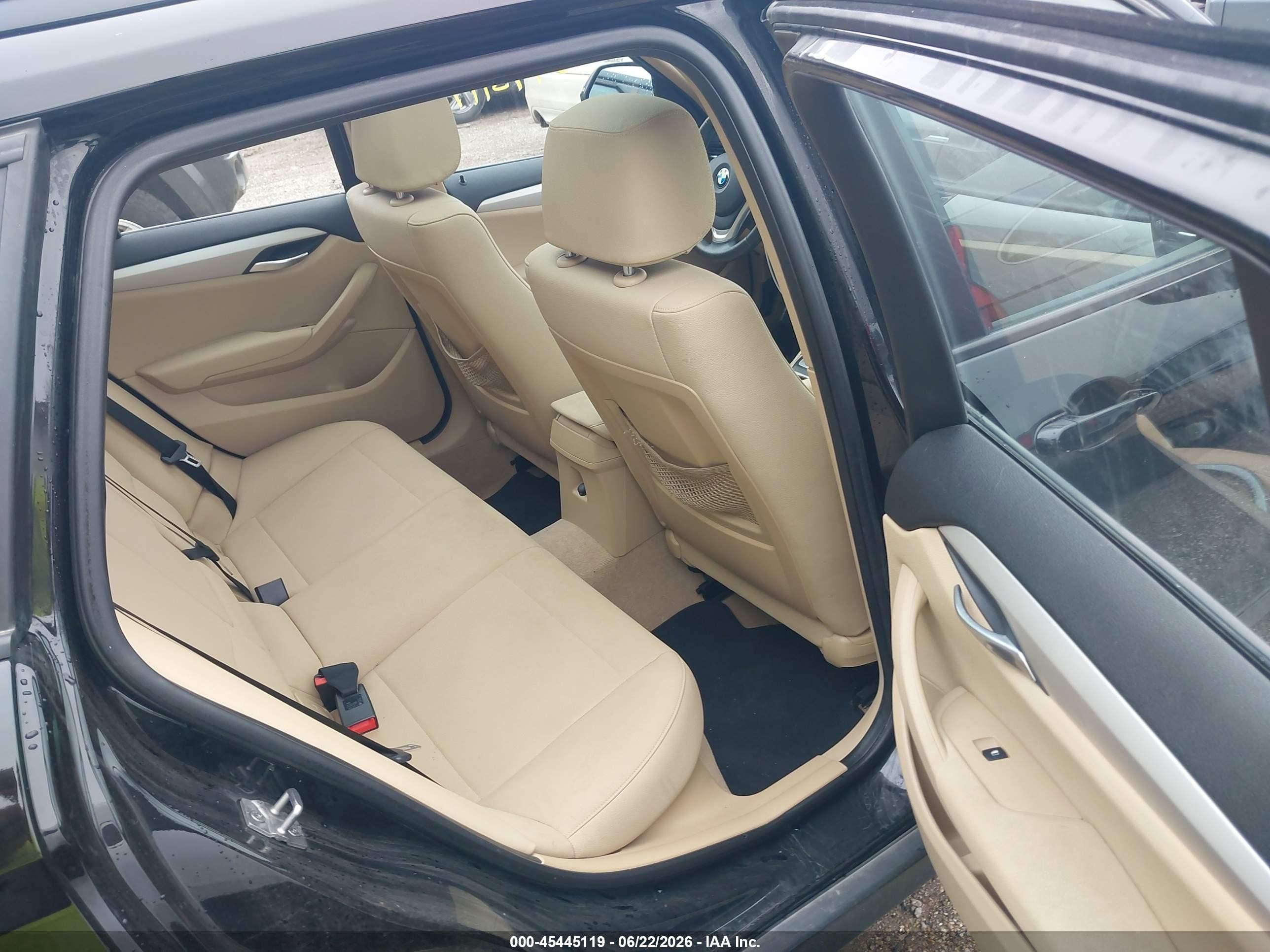 2014 Bmw X1 Xdrive28i Black vin: WBAVL1C53EVR93706