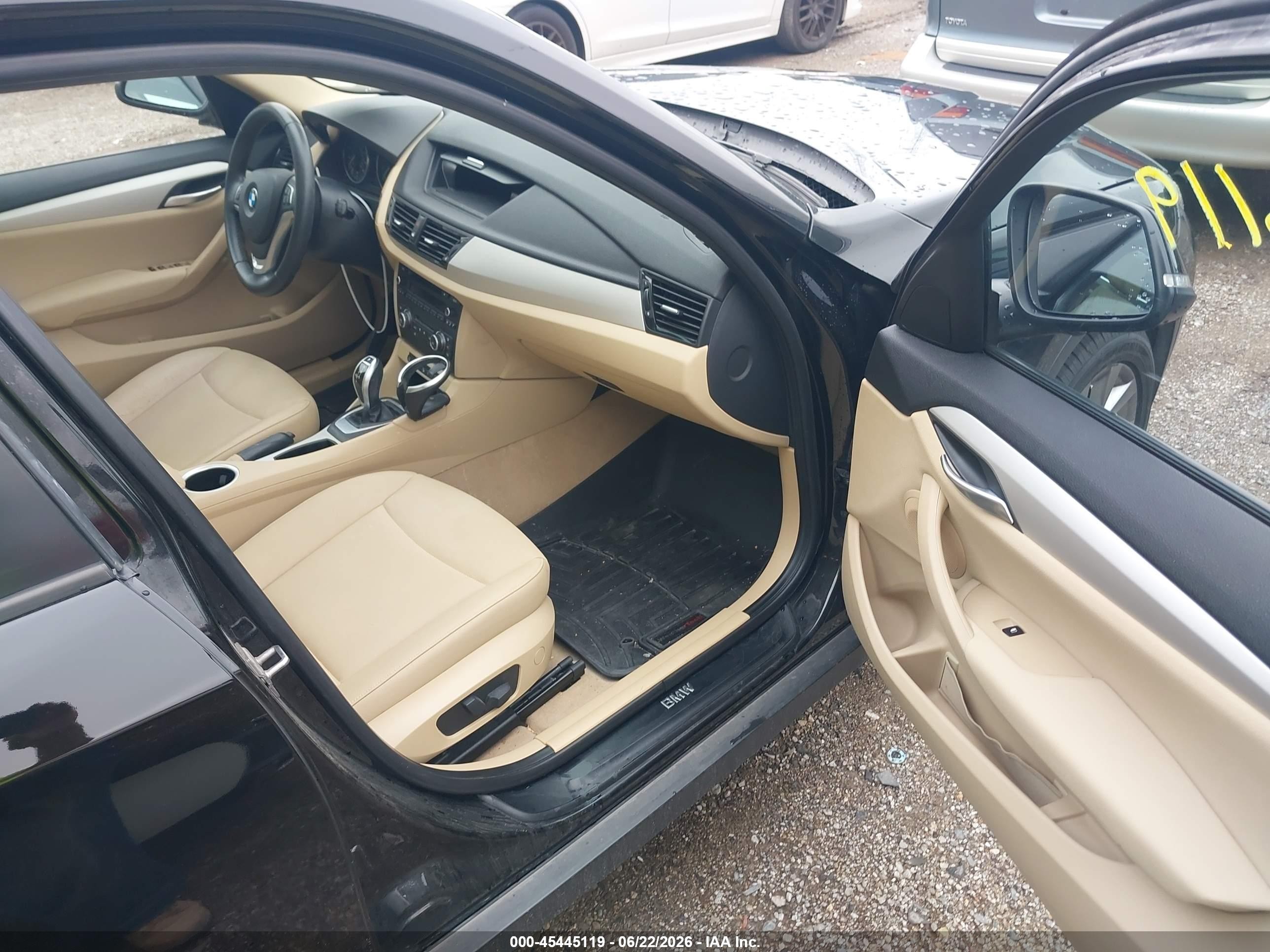 2014 Bmw X1 Xdrive28i Black vin: WBAVL1C53EVR93706